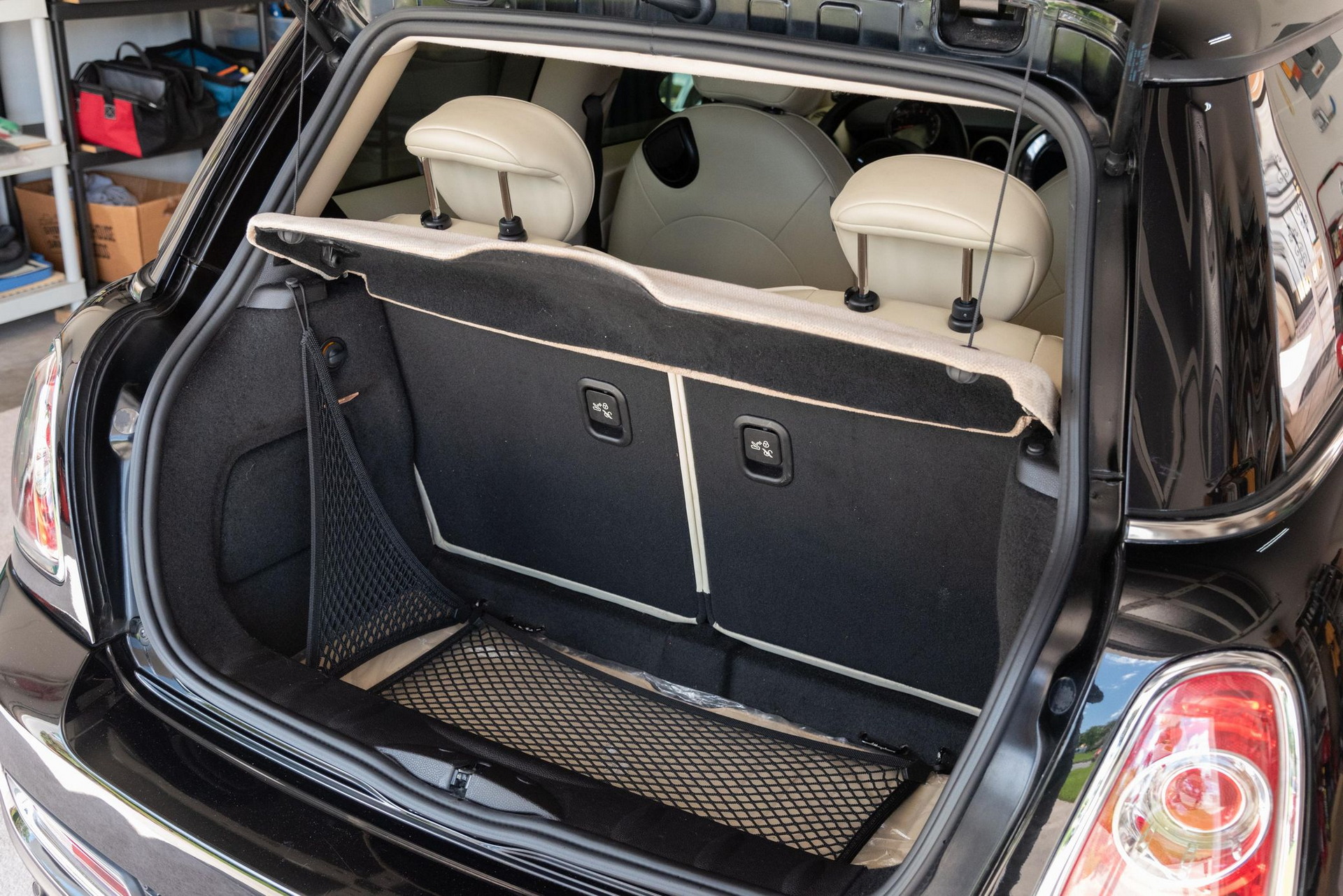 The 1 of 1000 “Inspired By Goodwood” Edition Is What Happens When Rolls-Royce Makes A MINI