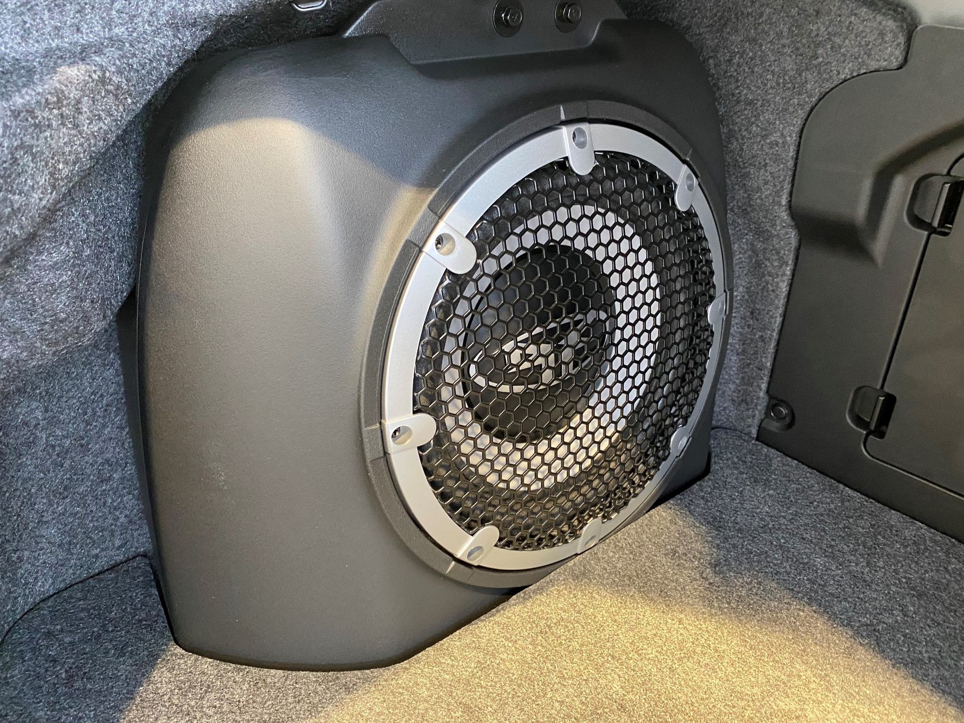 A Mitsubishi Dealer Is Asking $148,000 CAD For Canada’s Very Last And Still New 2015 Lancer EVO Final Edition