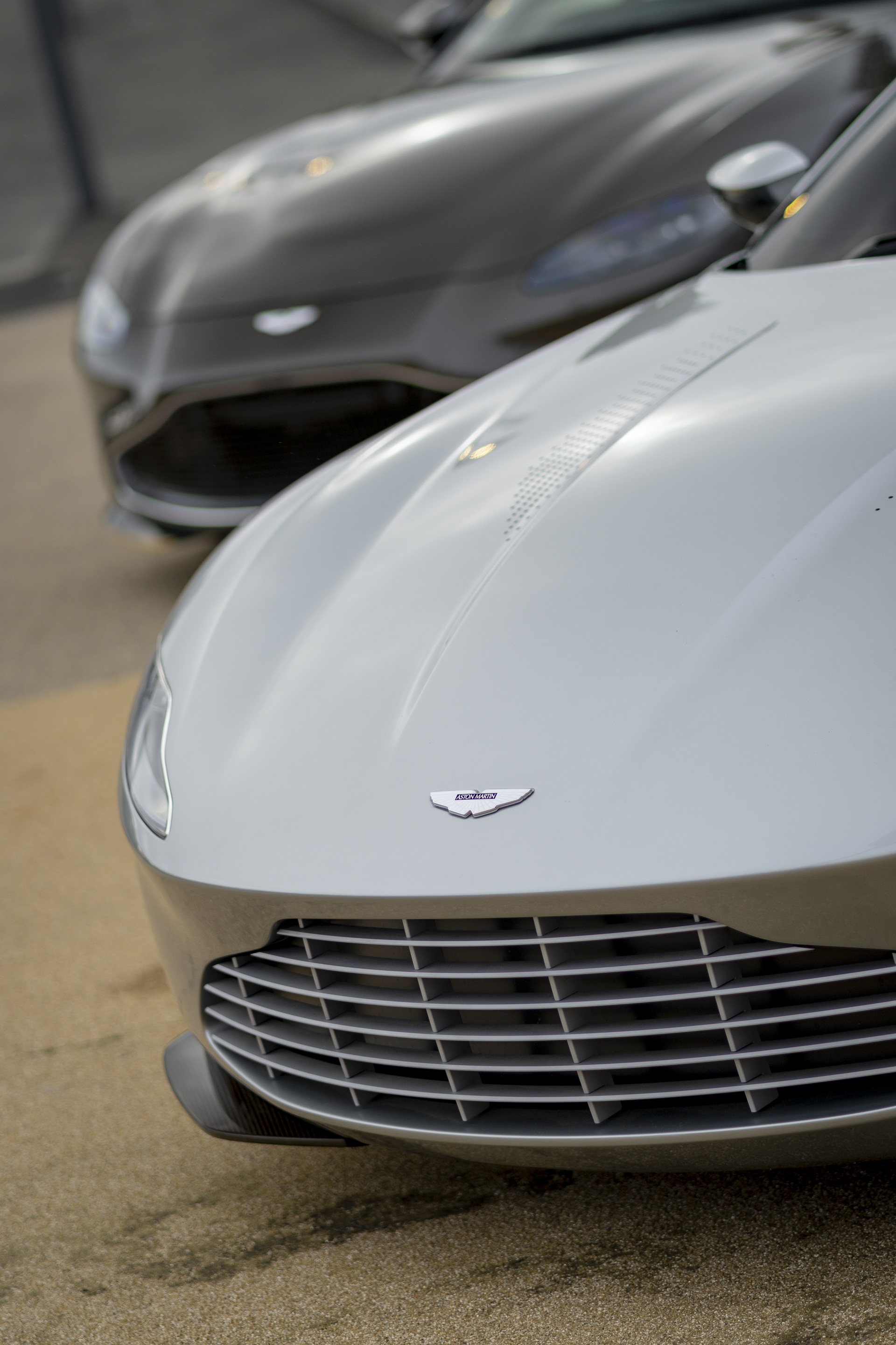 Aston Martin Unveils 1:1 Scale DB5 Corgi Toy Box In Central London, 007’s Car Included