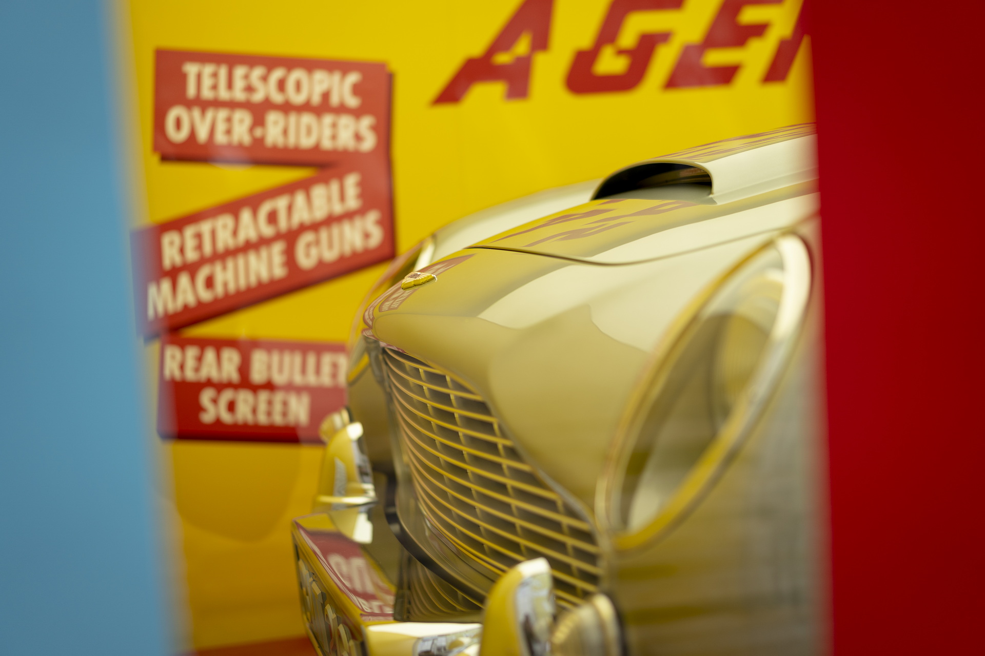 Aston Martin Unveils 1:1 Scale DB5 Corgi Toy Box In Central London, 007’s Car Included