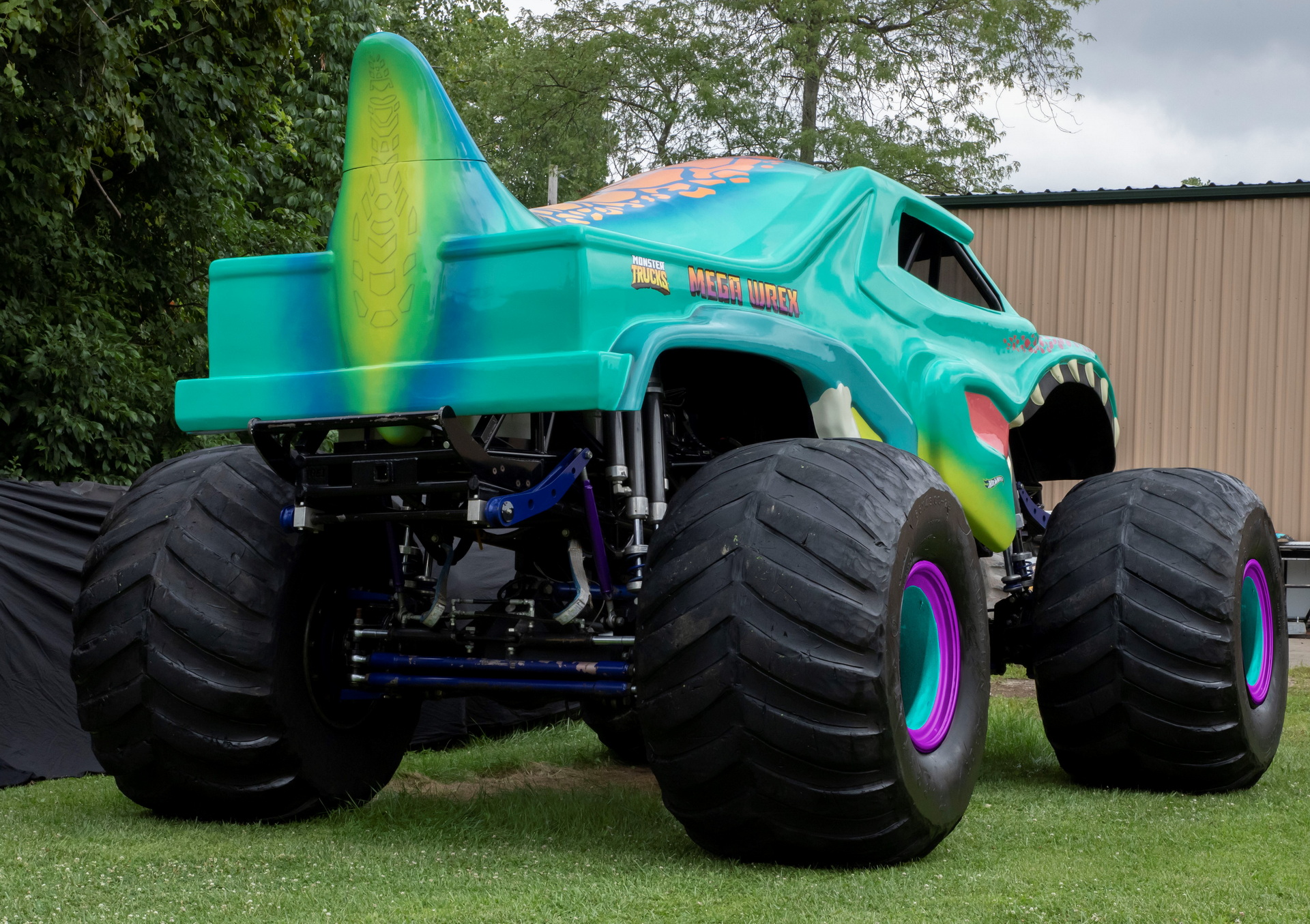 Hot Wheels Introduces Its New 12-Foot Tall, 1,800 HP Monster Truck: Mega Wrex