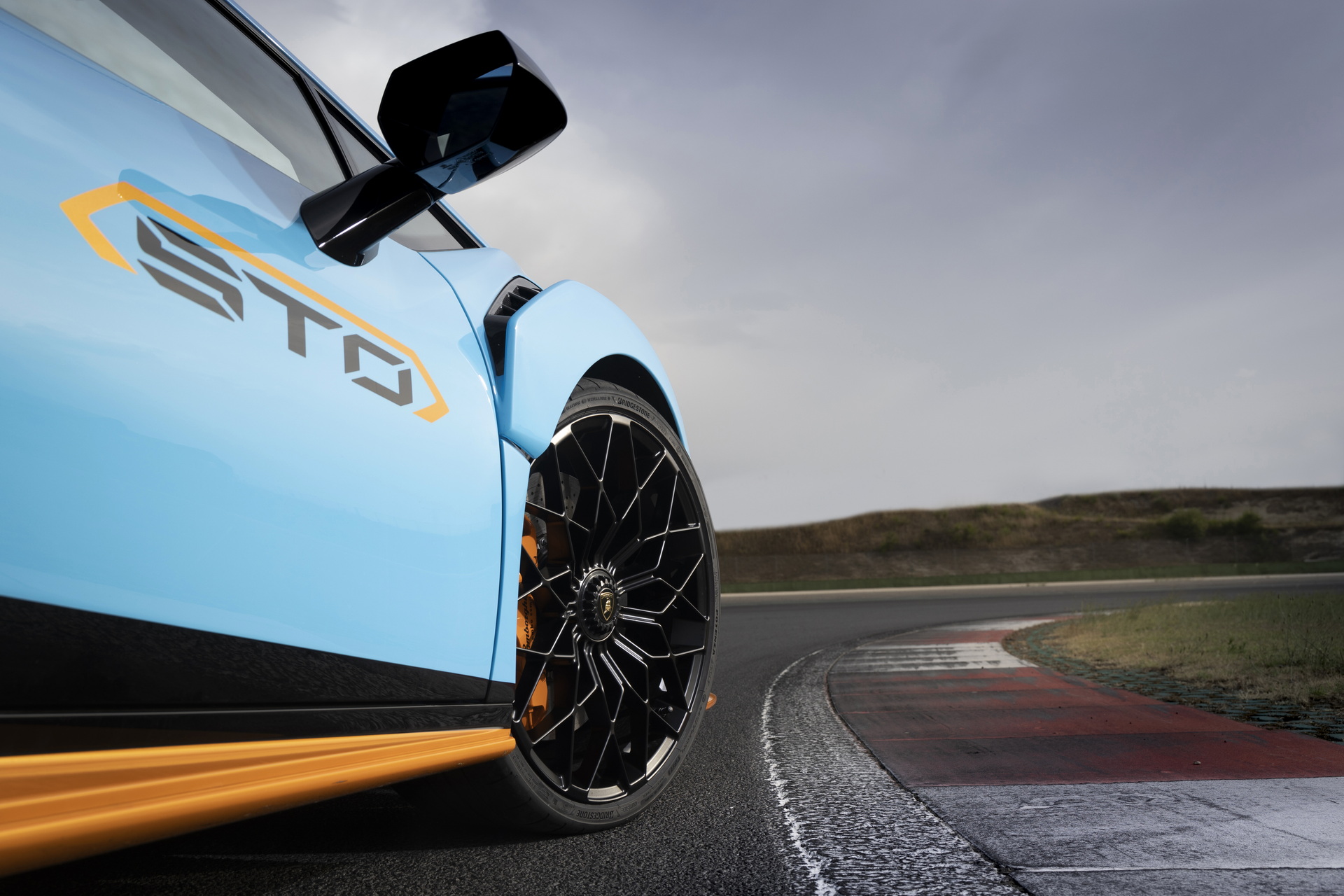 Lamborghini Huracan STO Let Loose On Track And Through The Heart Of Rome