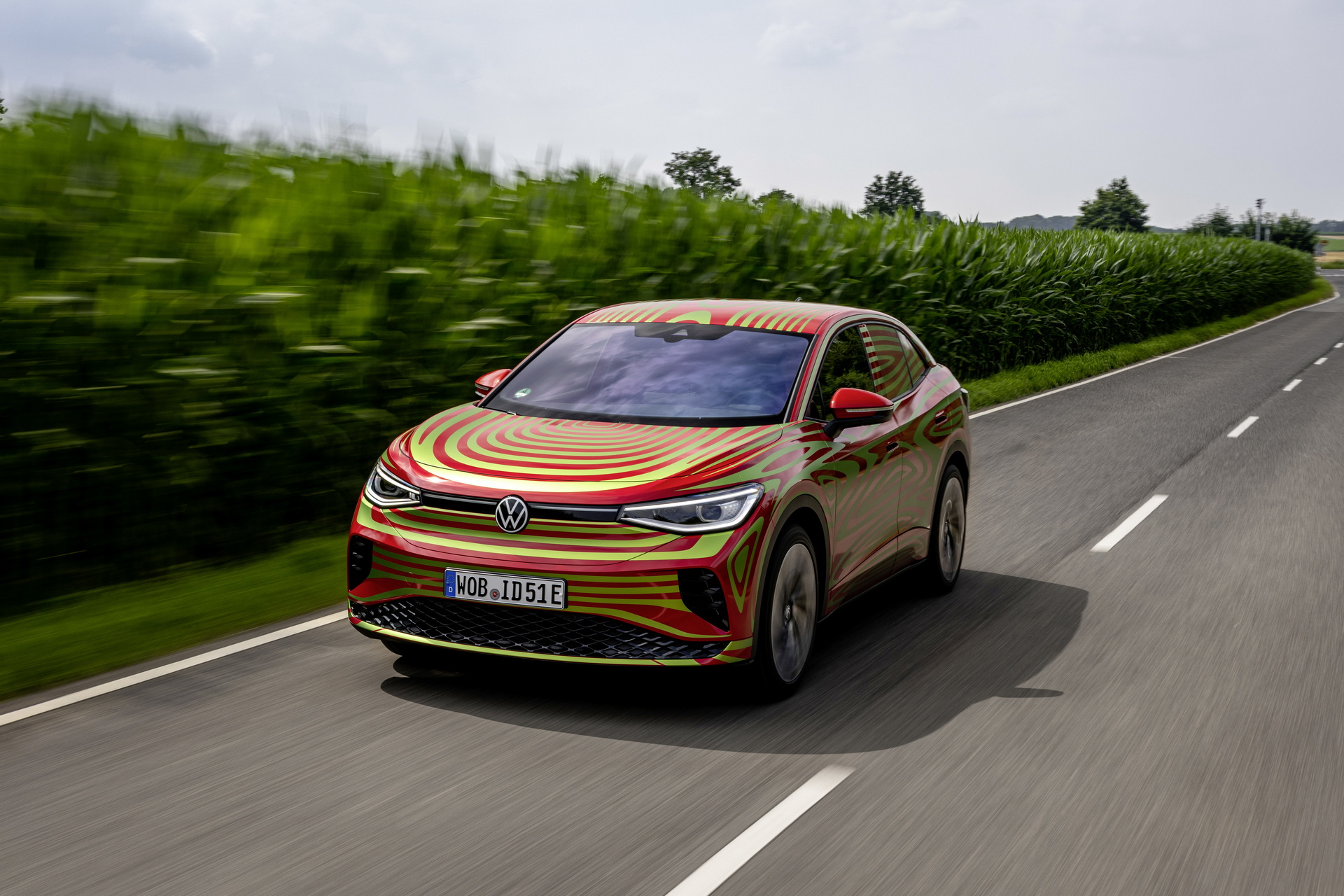 VW To Show Near-Production ID.5 GTX Concept At Munich Auto Show In September