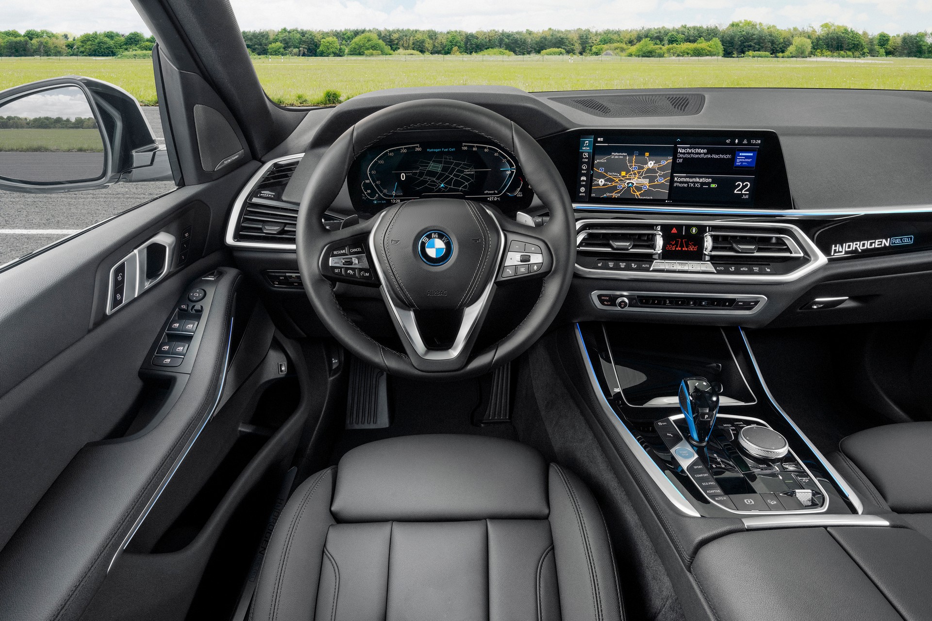 New BMW iX5 Hydrogen Brings Its Fuel Cells To Munich