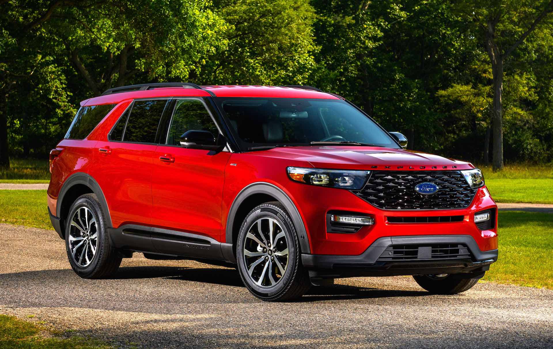 2022 Ford Explorer Gets A 400HP Rear-Wheel Drive ST Model And New ST-Line Trim