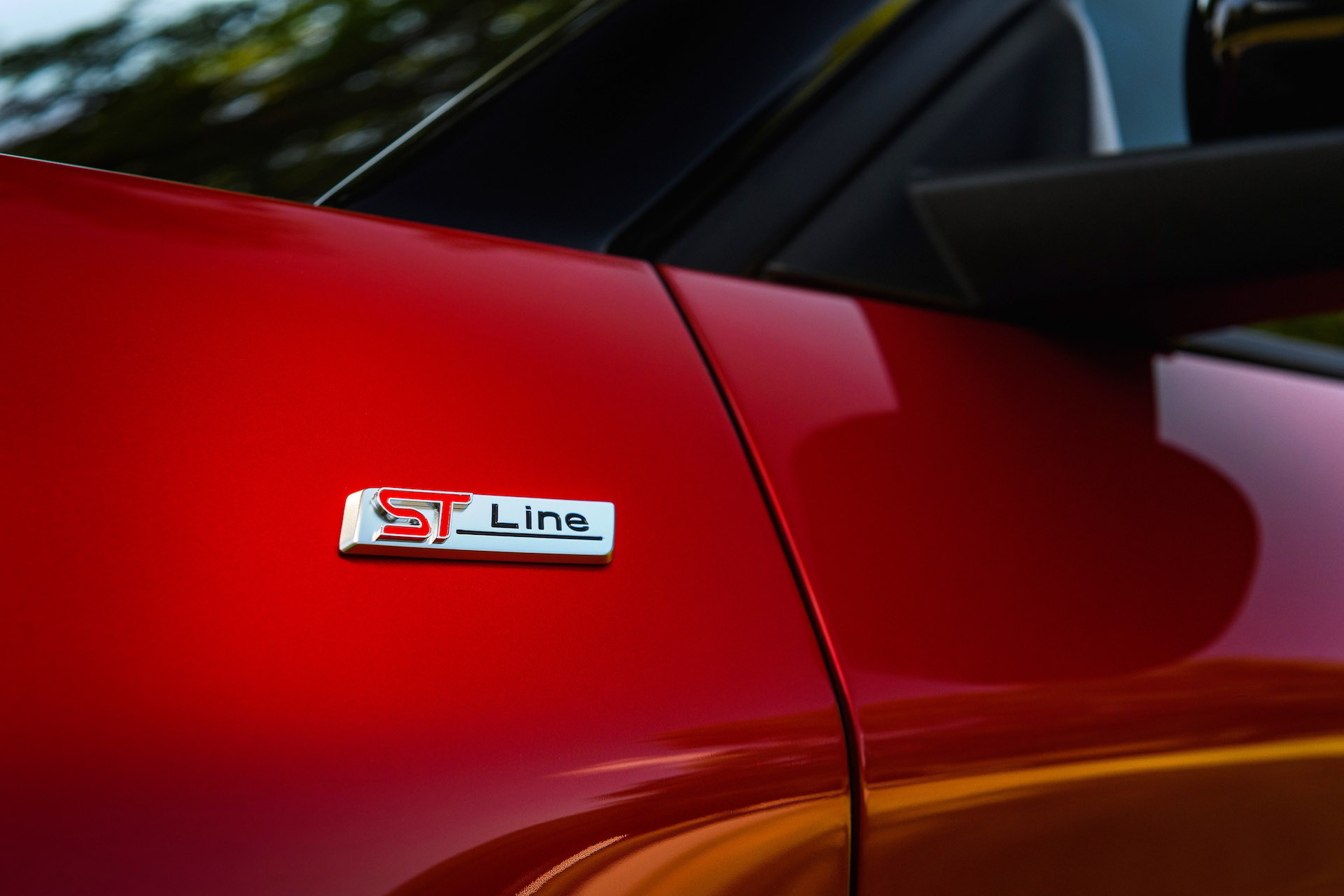 2022 Ford Explorer Gets A 400HP Rear-Wheel Drive ST Model And New ST-Line Trim