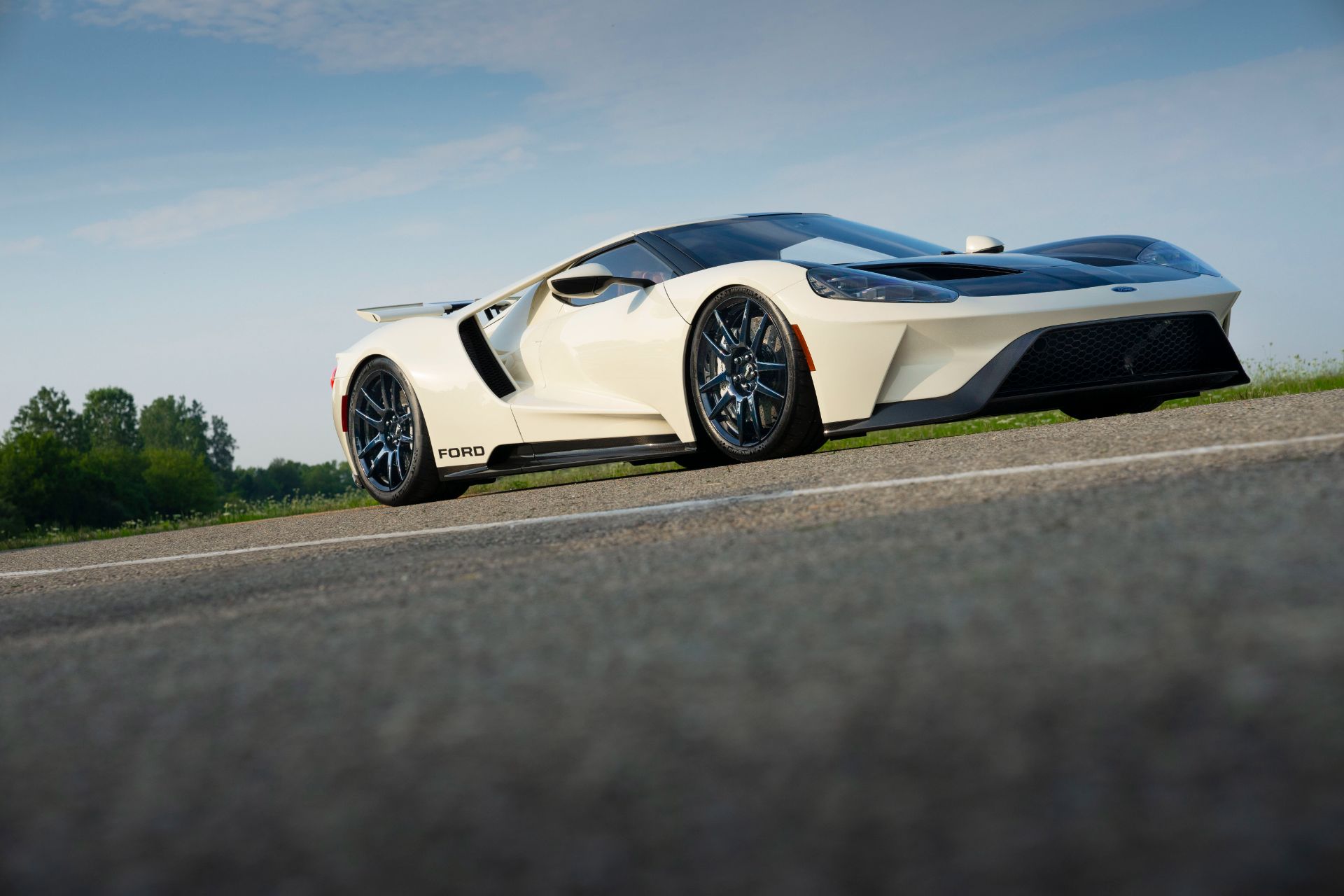 Woodward Dream Cruise Photos: The 2022 Ford GT ’64 Heritage Edition