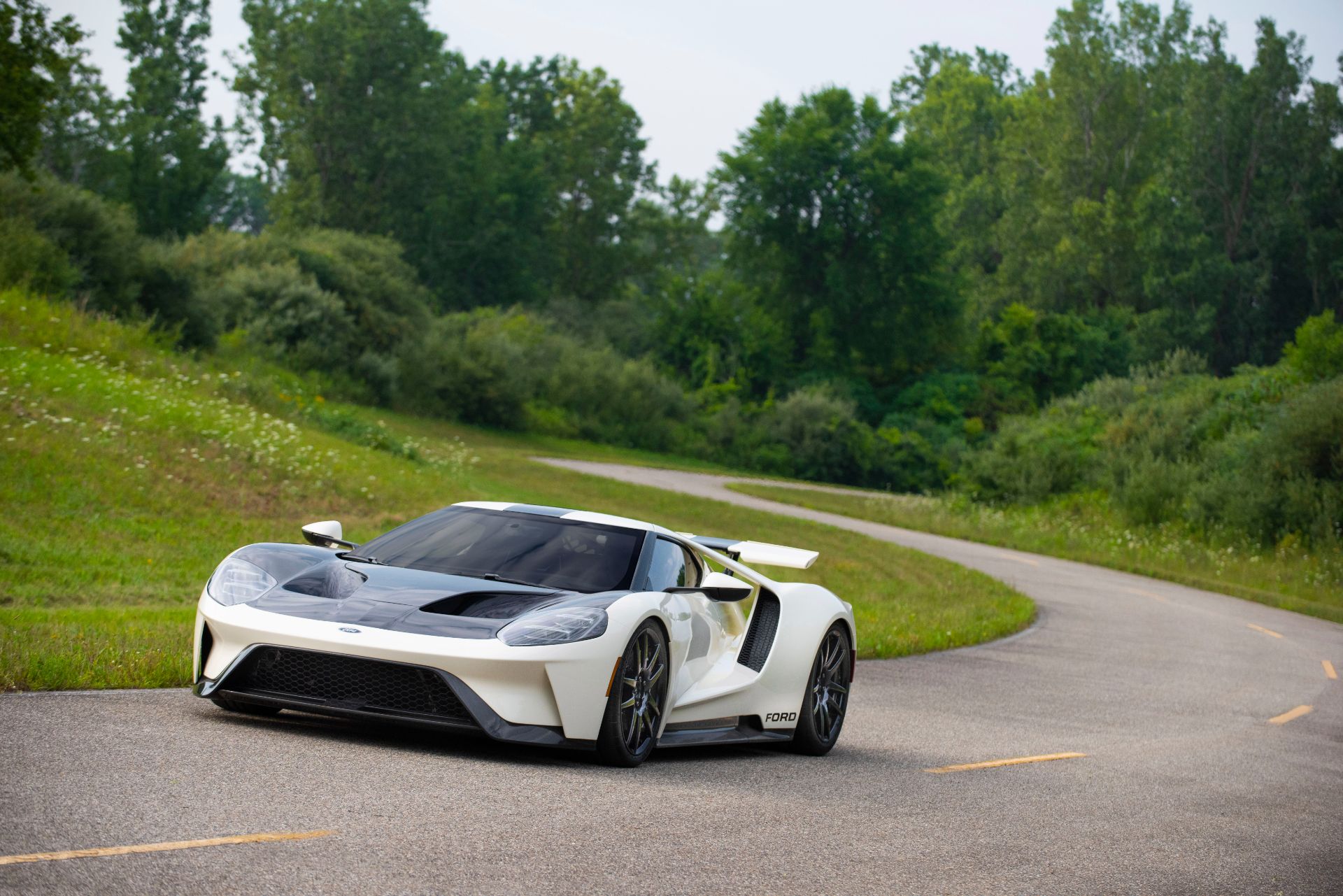 Woodward Dream Cruise Photos: The 2022 Ford GT ’64 Heritage Edition