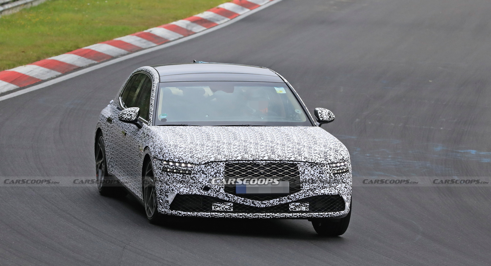 2022 Genesis G90 Caught With Less Camouflage Than Ever Before