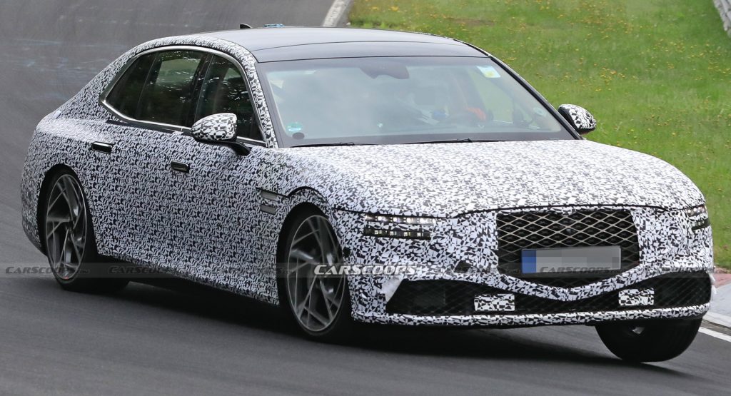 2022 Genesis G90 Caught With Less Camouflage Than Ever Before