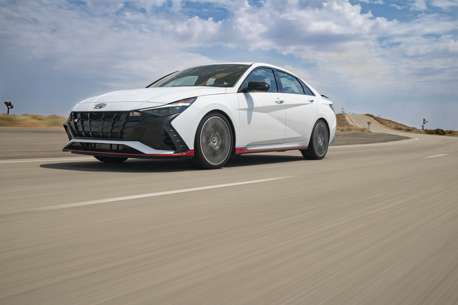 Hyundai Unveils America’s 2022 Elantra N With Up To 286 HP And A Manual Gearbox