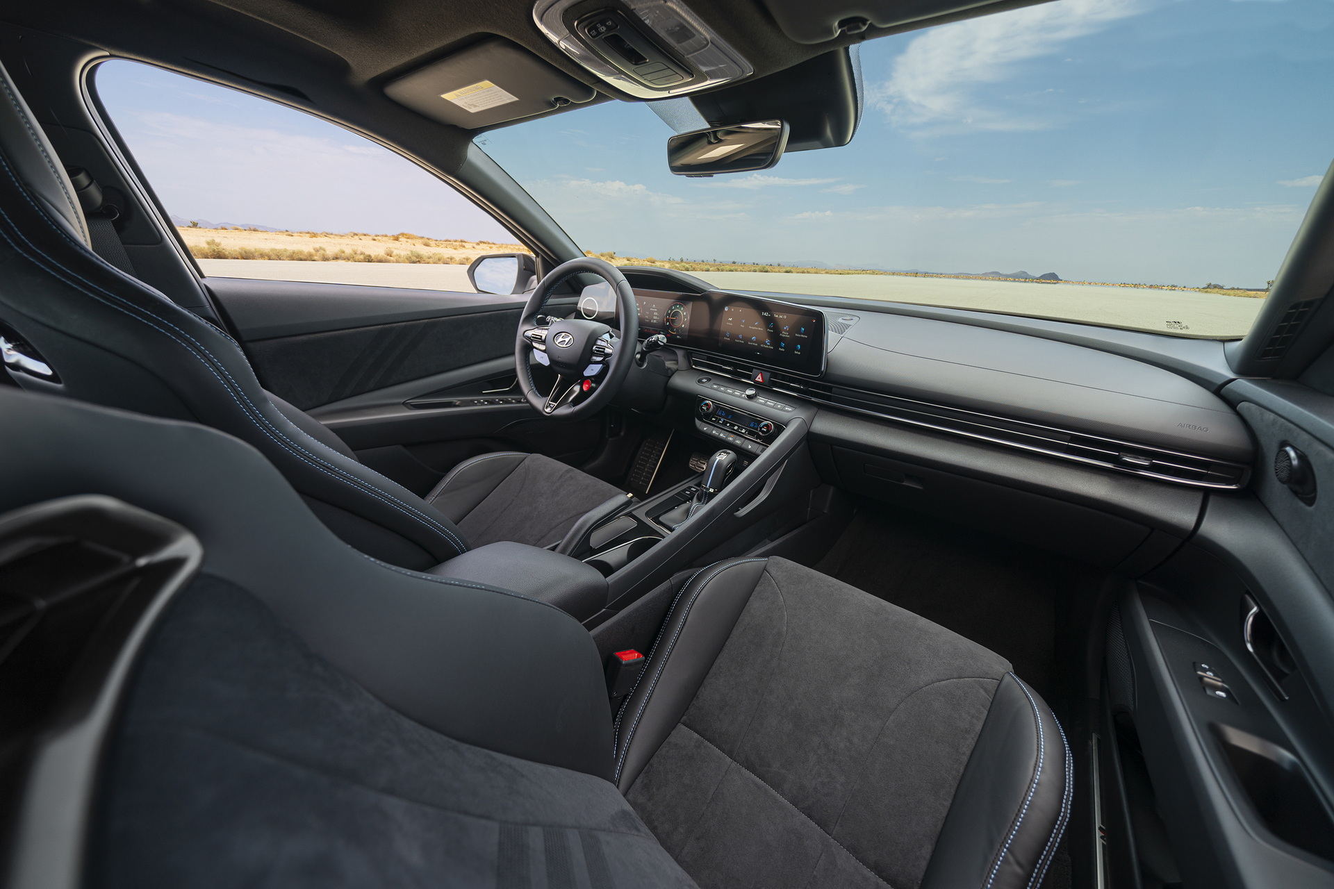 Hyundai Unveils America’s 2022 Elantra N With Up To 286 HP And A Manual Gearbox