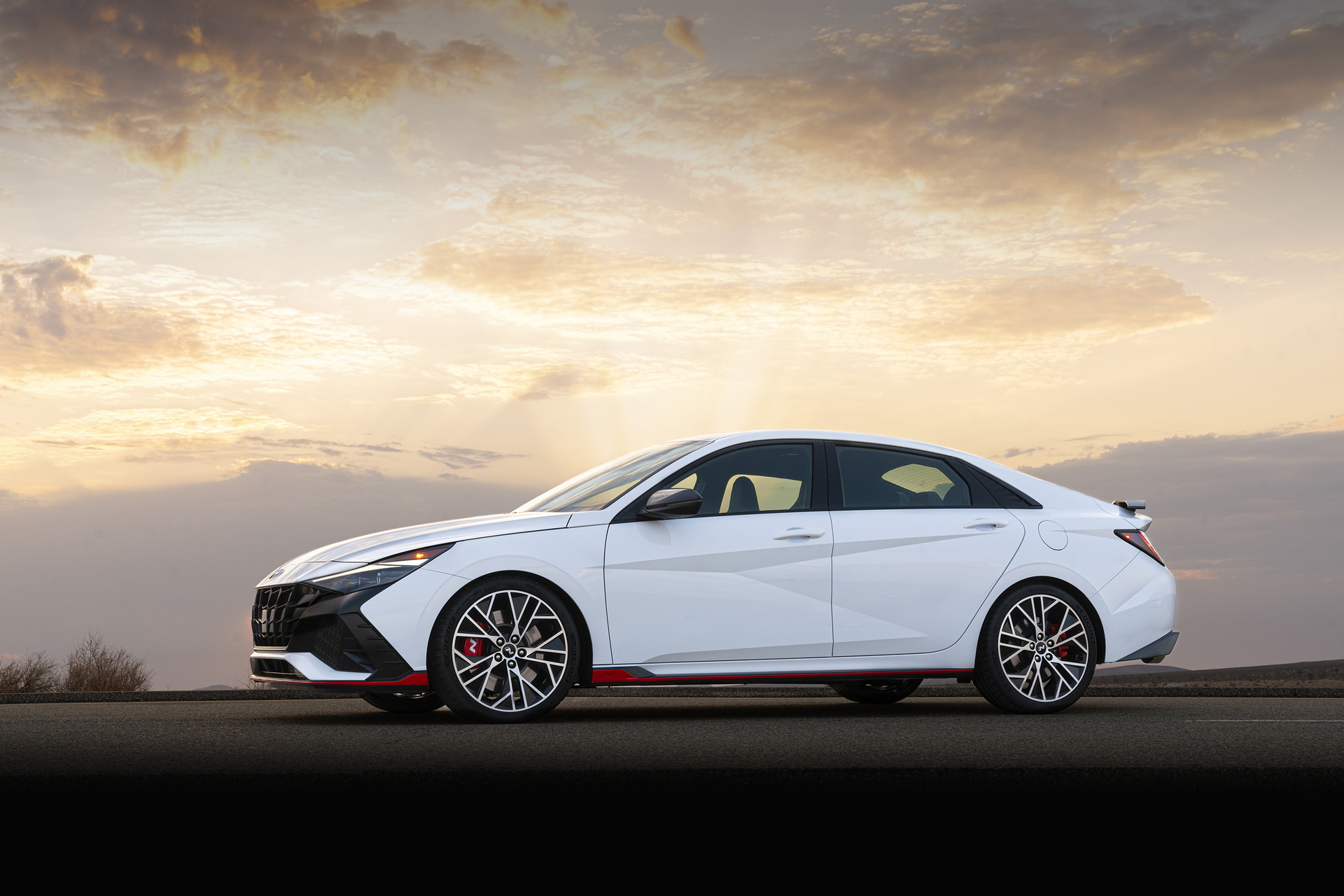 Hyundai Unveils America’s 2022 Elantra N With Up To 286 HP And A Manual Gearbox