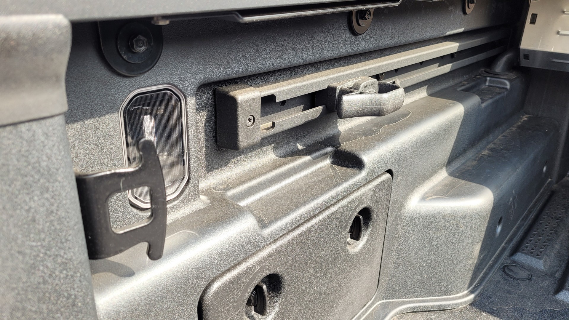 Driven: The 2022 Hyundai Santa Cruz Mixes Crossover Comfort With Truck Capability