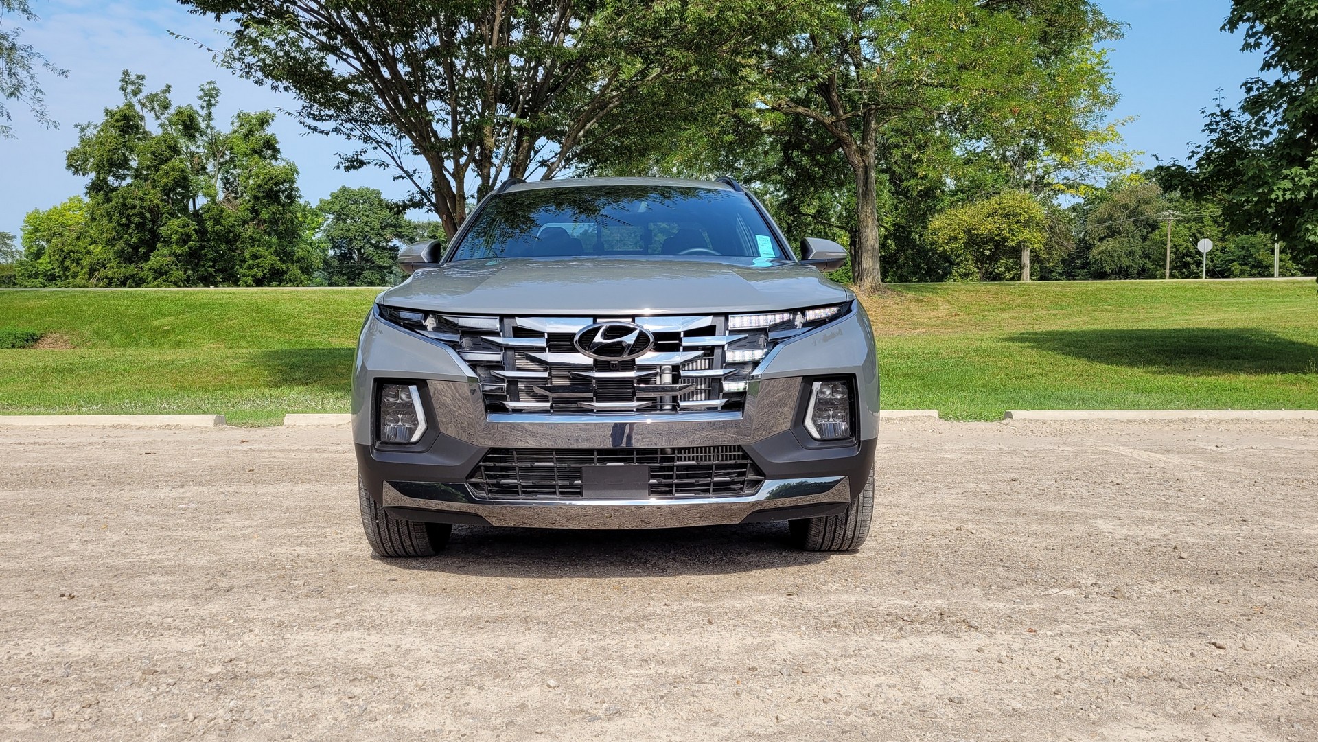 Driven: The 2022 Hyundai Santa Cruz Mixes Crossover Comfort With Truck Capability