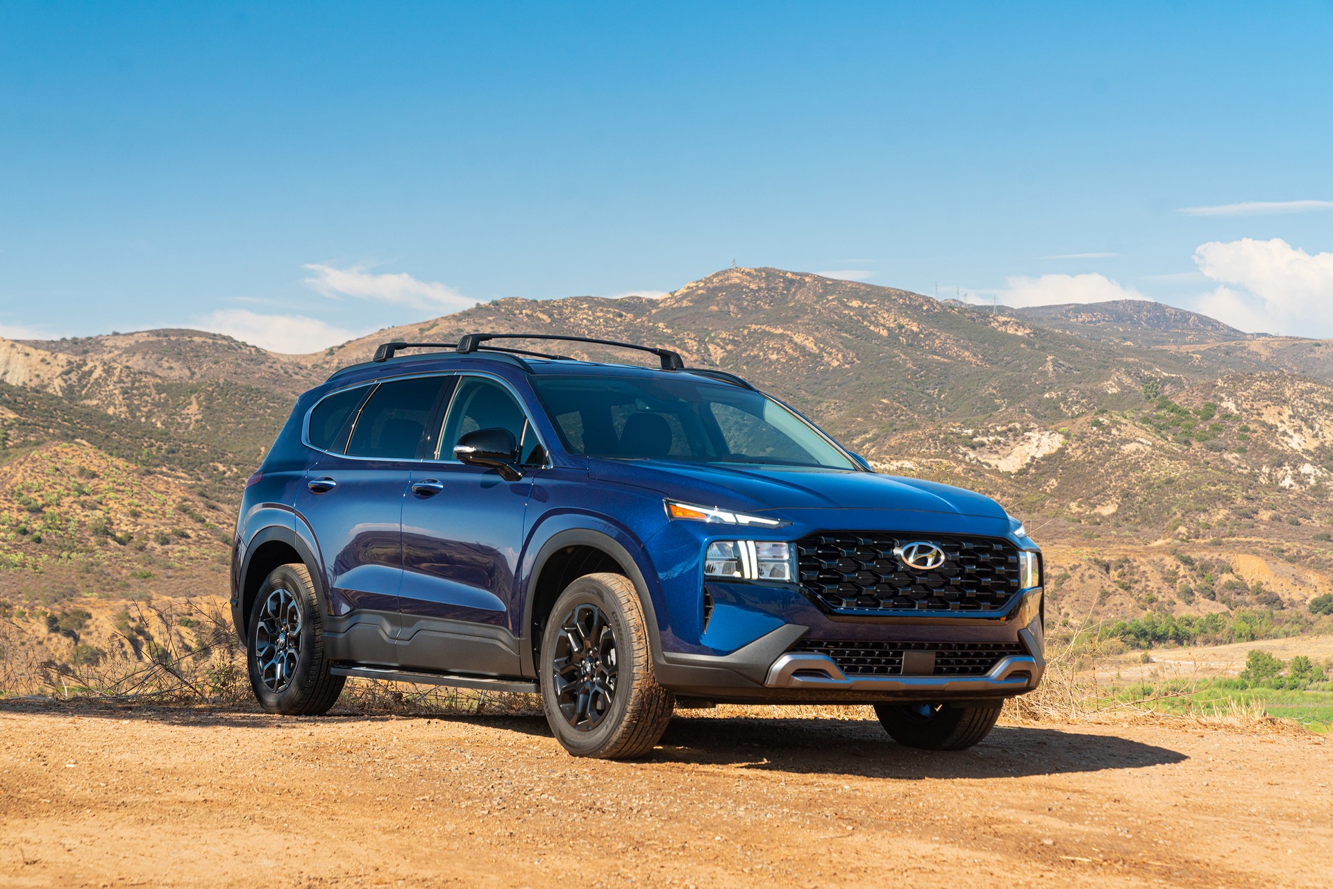 2022 Hyundai Santa Fe Gains Rugged Looking XRT Trim