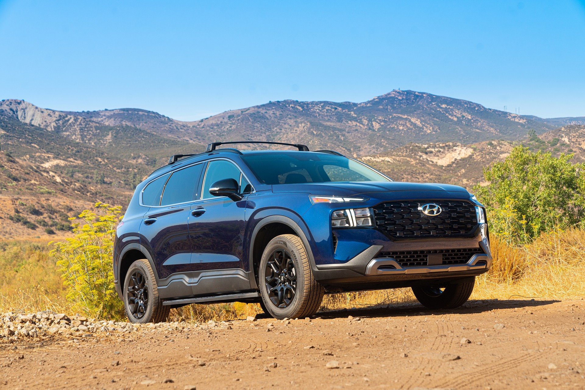 2022 Hyundai Santa Fe Gains Rugged Looking XRT Trim