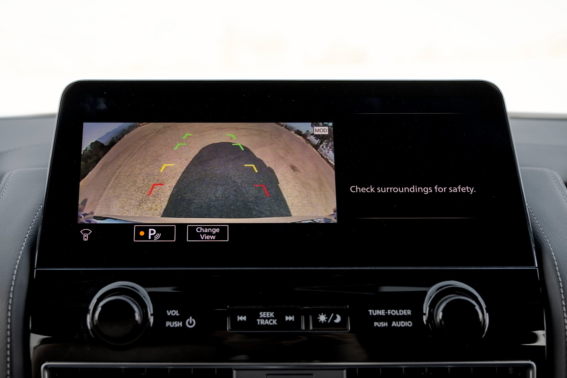 2022 Infiniti QX80 Gains An Updated Interior With New 12.3-Inch Infotainment System