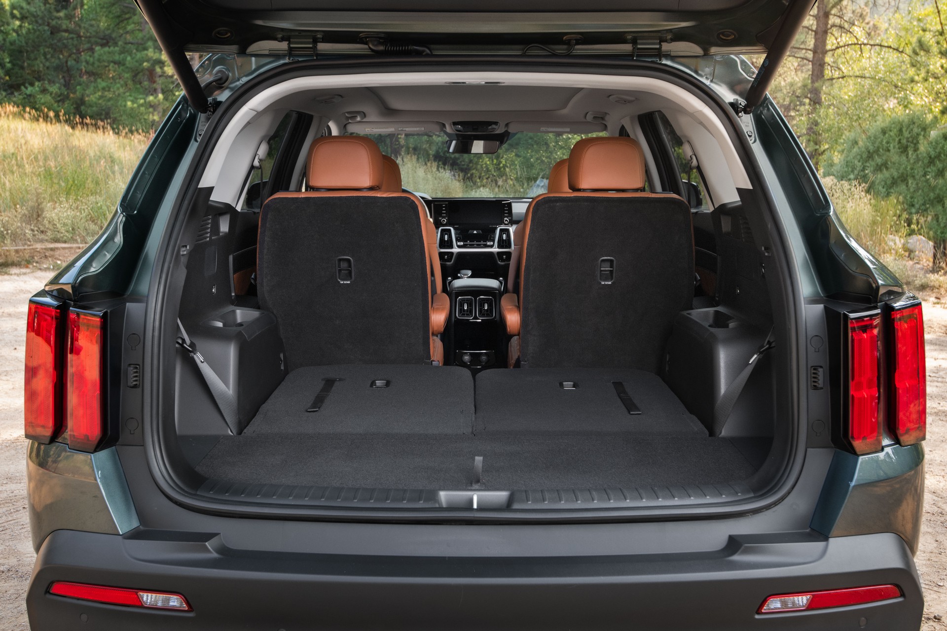 2022 Kia Sorento Receives Upgraded Equipment And A Minor Price Hike