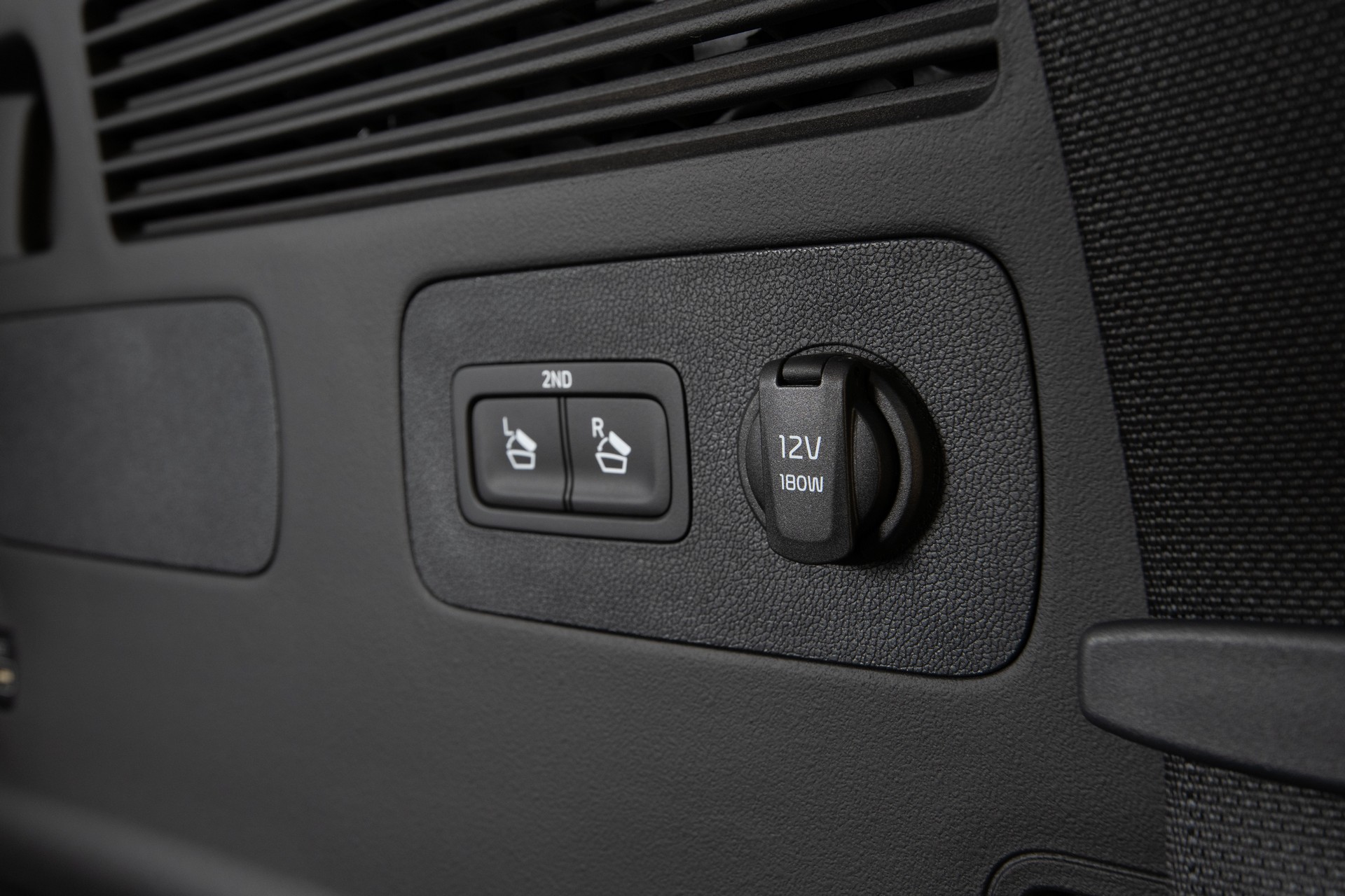 2022 Kia Sorento Receives Upgraded Equipment And A Minor Price Hike