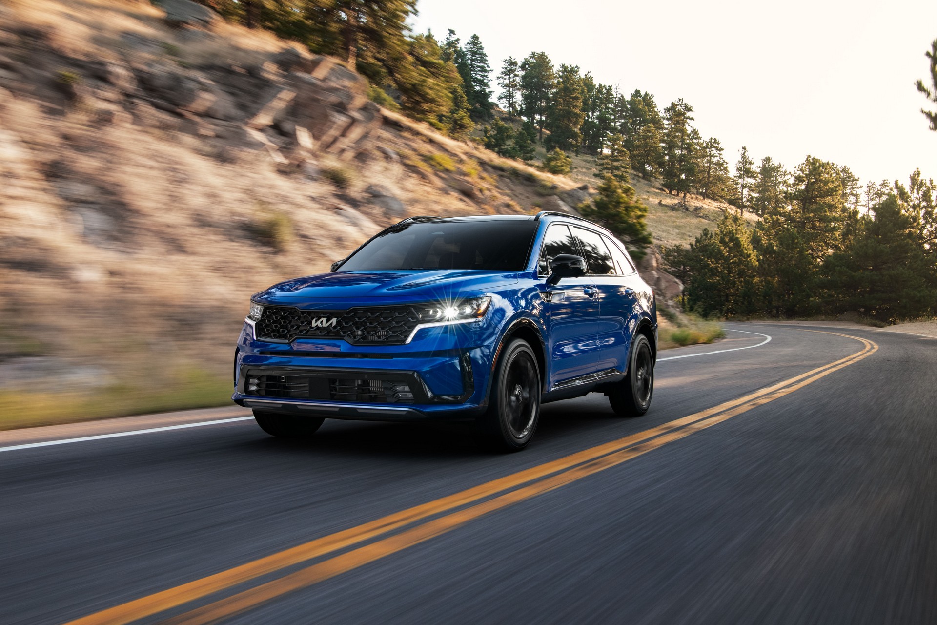 2022 Kia Sorento Receives Upgraded Equipment And A Minor Price Hike