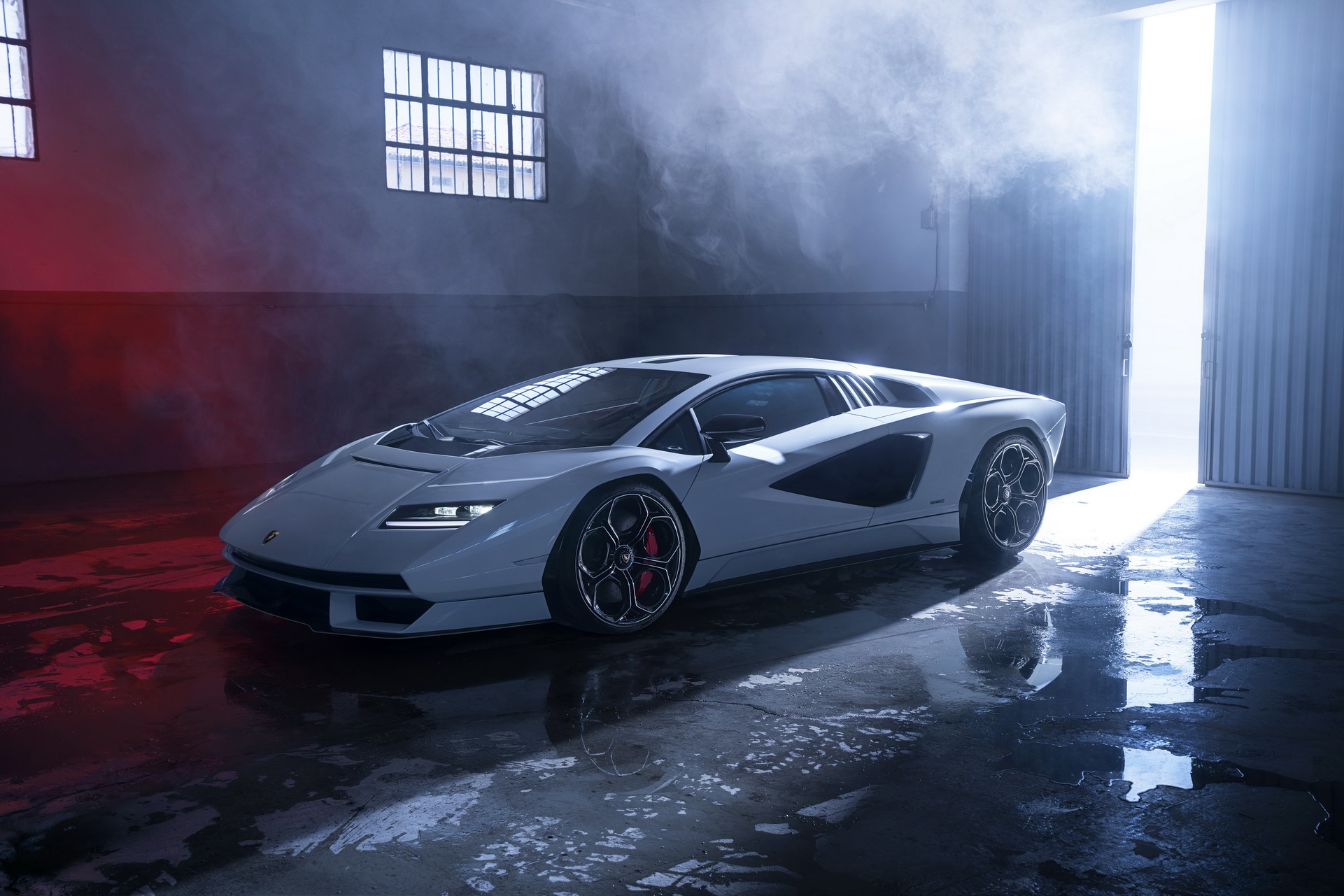 Lamborghini Countach LPI 800-4 Goes Back To The Future As A Sian-Based 21st Century Supercar