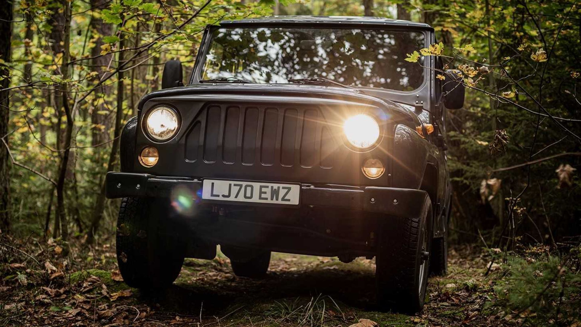 MWM Spartan Electromod Is Based On UAZ Hunter Russian Off-Roader