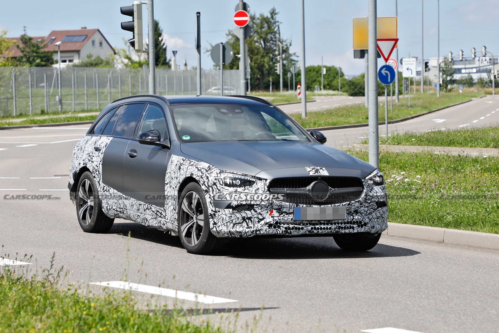 Soon To Be Unveiled 2022 Mercedes C-Class All-Terrain Spied With Less Camo
