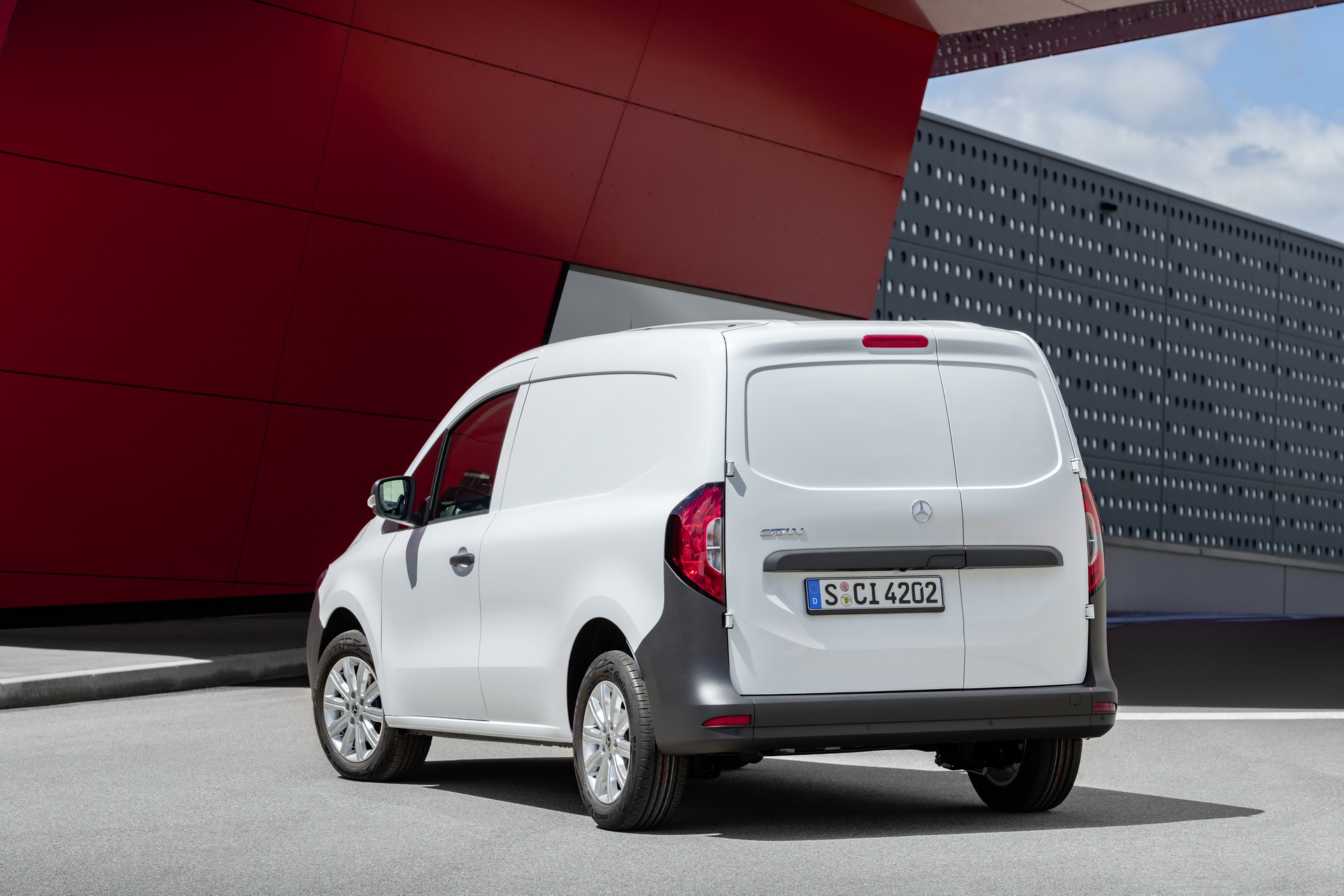 New Mercedes-Benz Citan Priced From Under €20,000 In Germany