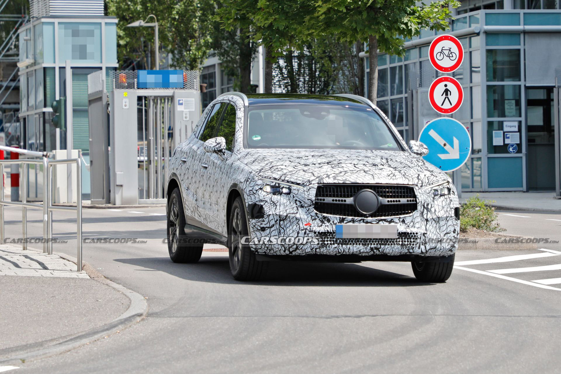 2023 Mercedes-Benz GLC Reveals More Of Its Evolutionary Styling In Latest Spy Shots