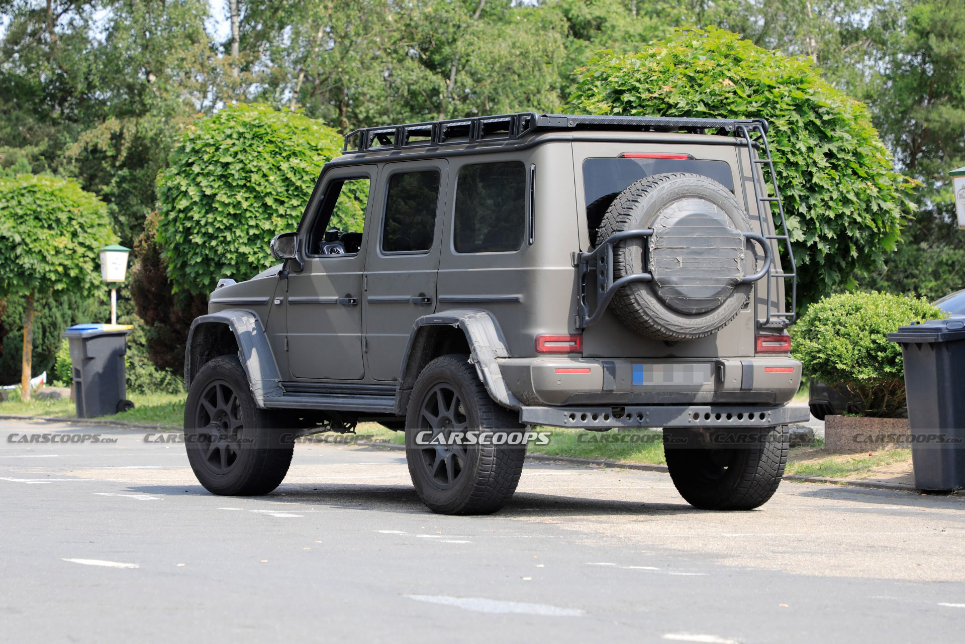 New Mercedes-AMG G-Class 4×4² Is Getting Ready For Munich With A Military-Style Wrap