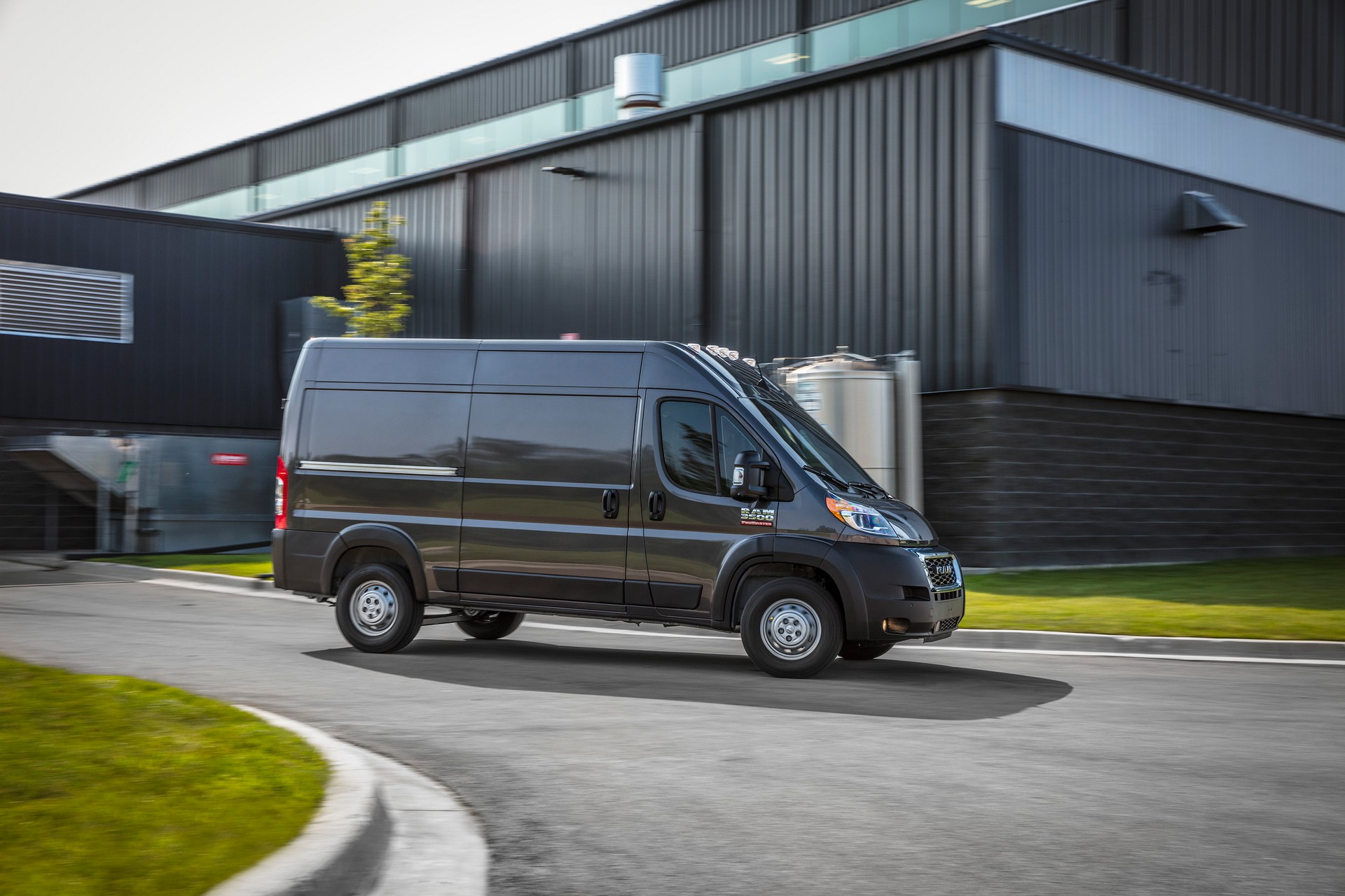 2022 Ram ProMaster Introduced With New Tech And Transmission, EV Variant Coming Next Year