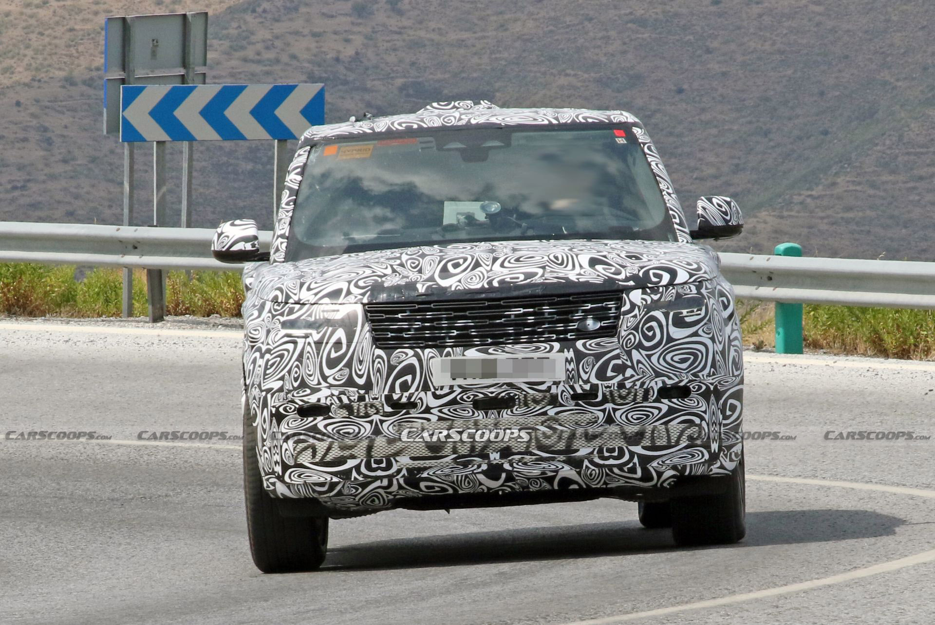 2022 Range Rover Spied In PHEV Form During Final Stages Of Development