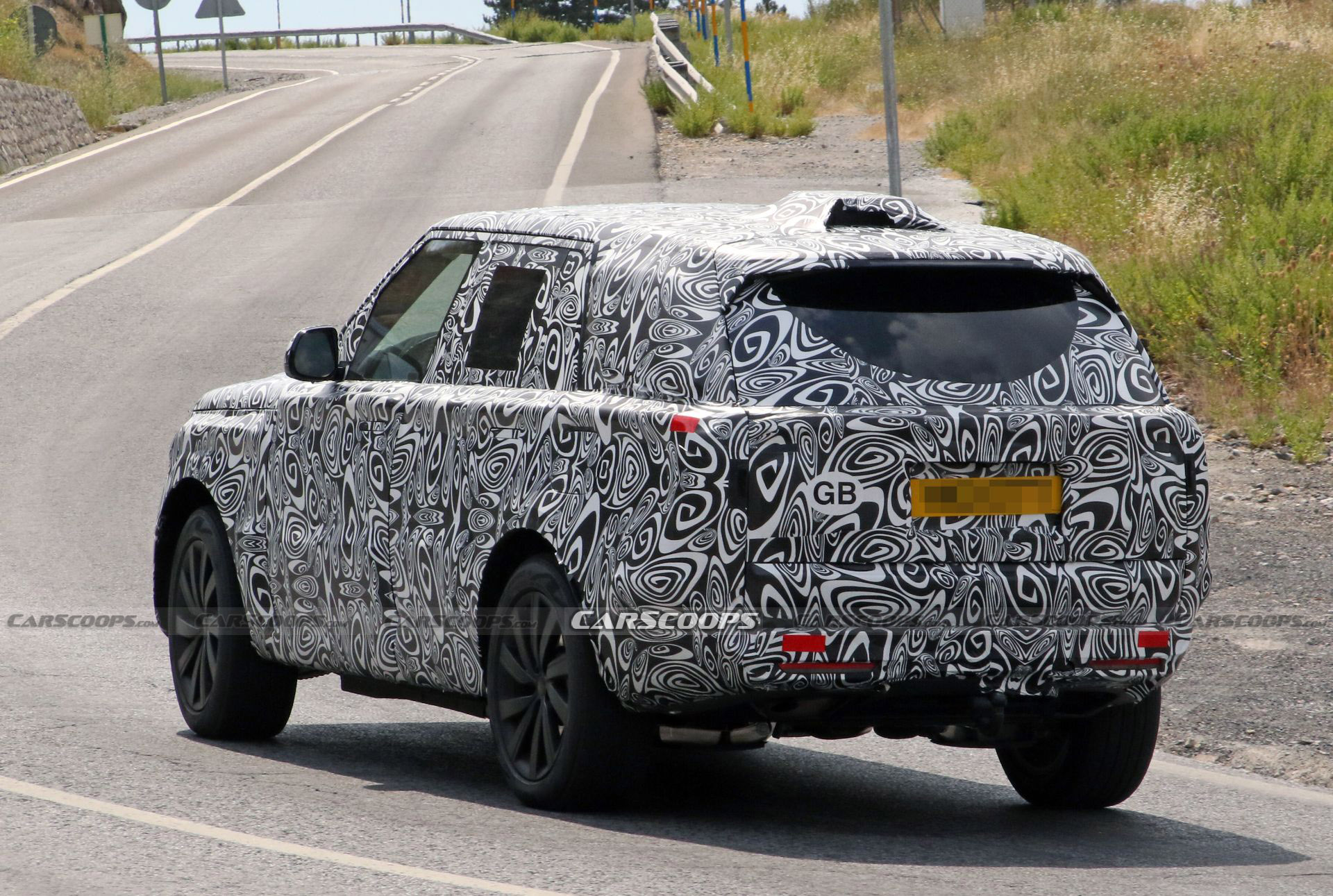 2022 Range Rover Spied In PHEV Form During Final Stages Of Development