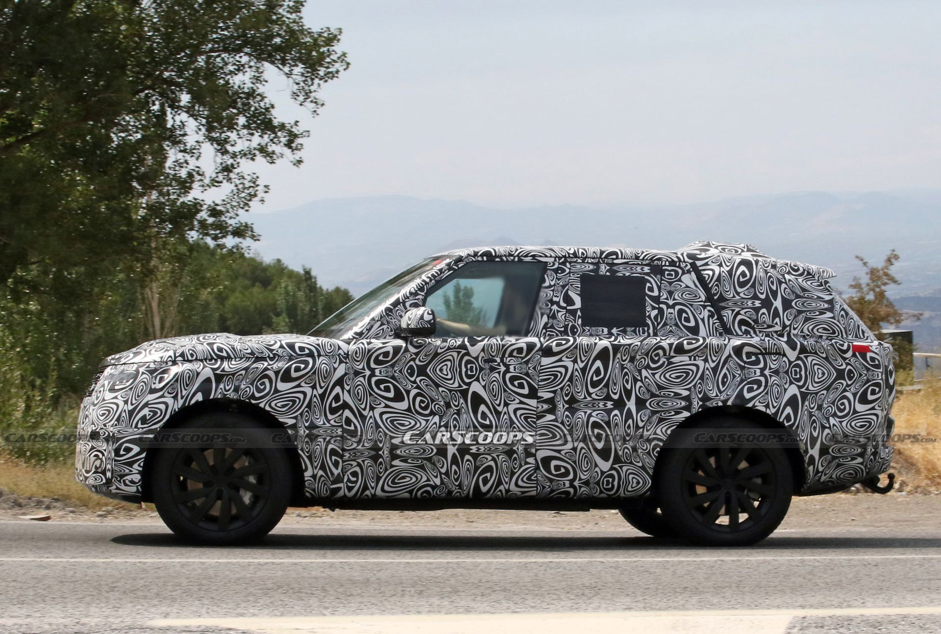 2022 Range Rover Spied In PHEV Form During Final Stages Of Development