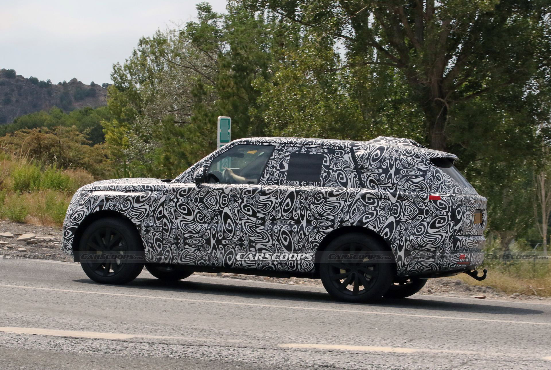 2022 Range Rover Spied In PHEV Form During Final Stages Of Development