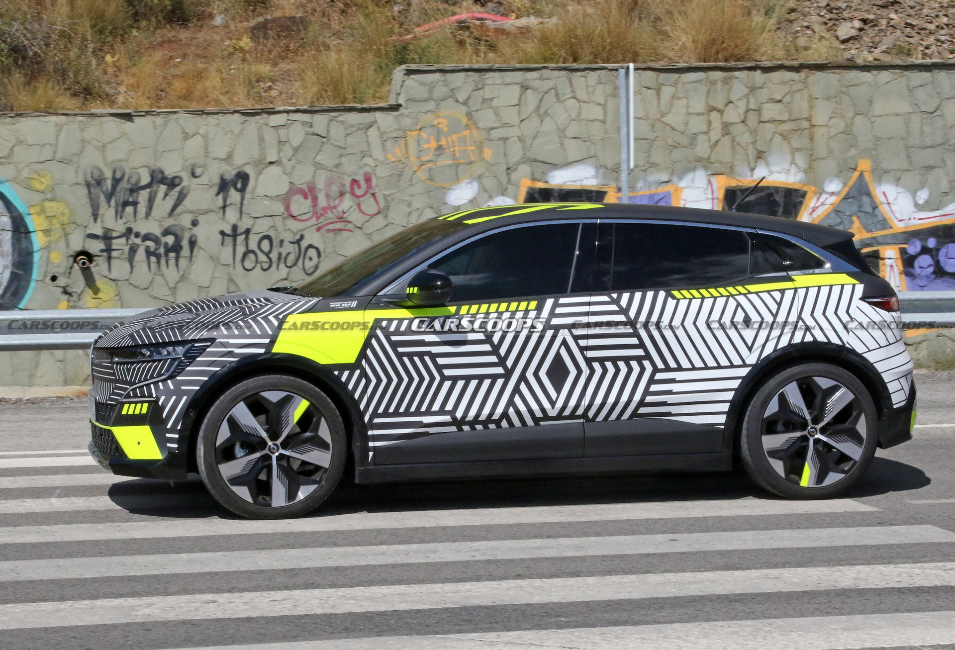 Renault Megane E-Tech Electric Spied Ahead Of Its Munich Debut