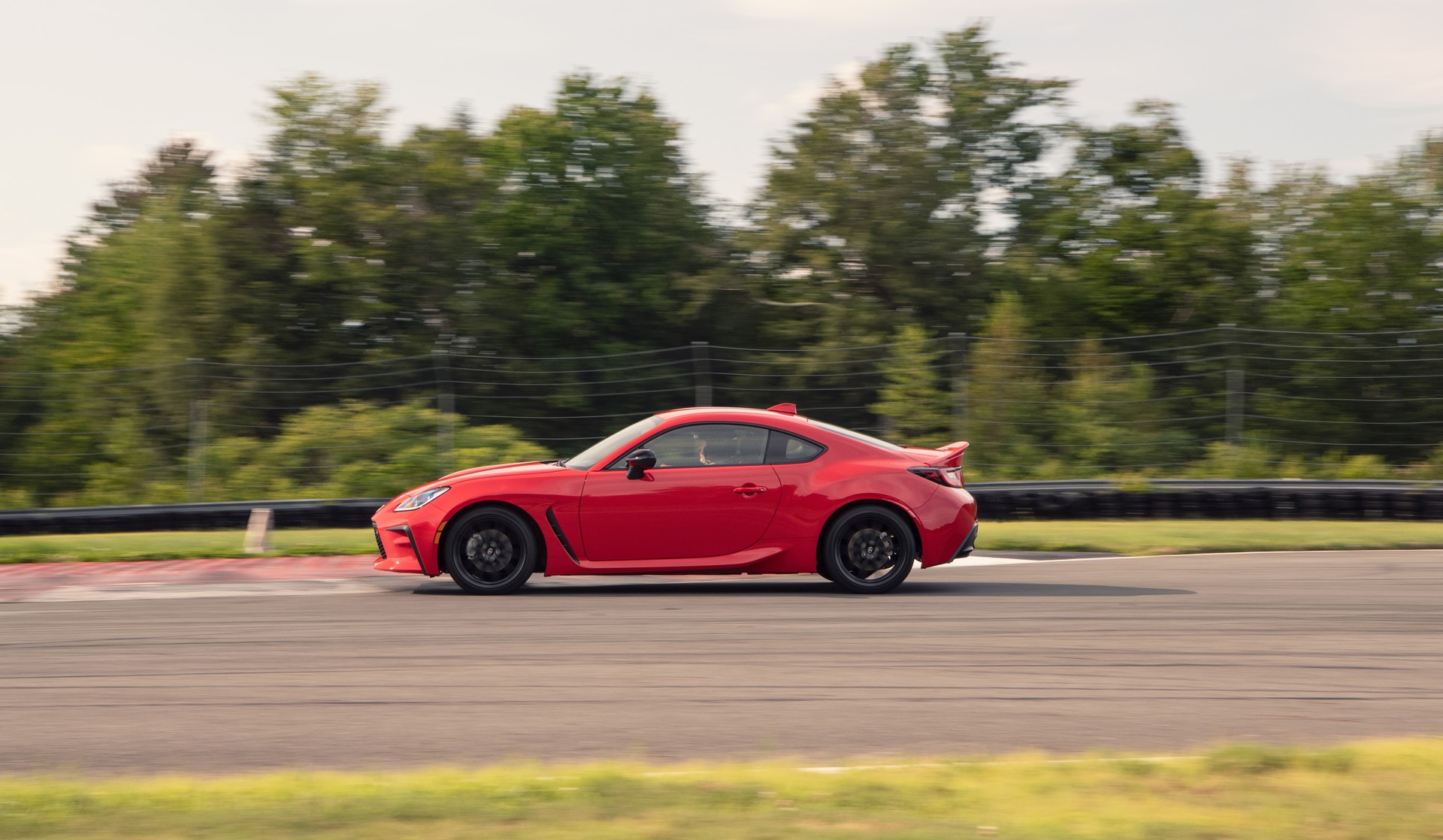 Toyota Explains The Differences Between 2022 GR 86 And Subaru BRZ, Announces Gazoo Racing Parts
