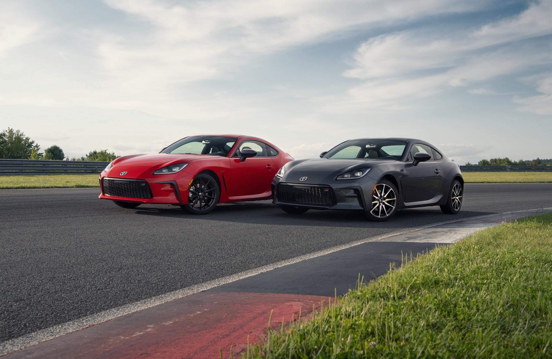 Toyota Explains The Differences Between 2022 GR 86 And Subaru BRZ, Announces Gazoo Racing Parts