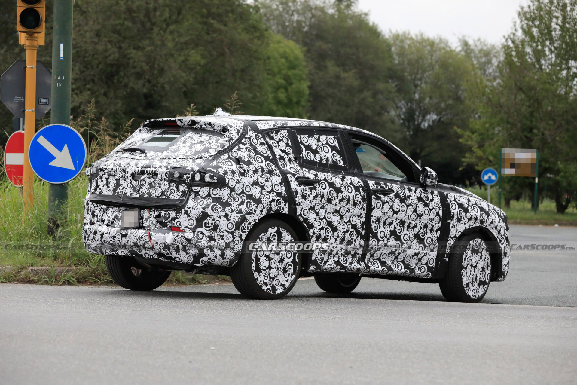 2023 Alfa Romeo Tonale PHEV Spied Showing Production Body And Headlights