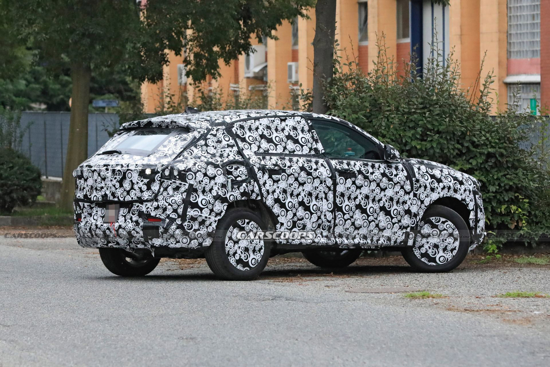 2023 Alfa Romeo Tonale PHEV Spied Showing Production Body And Headlights