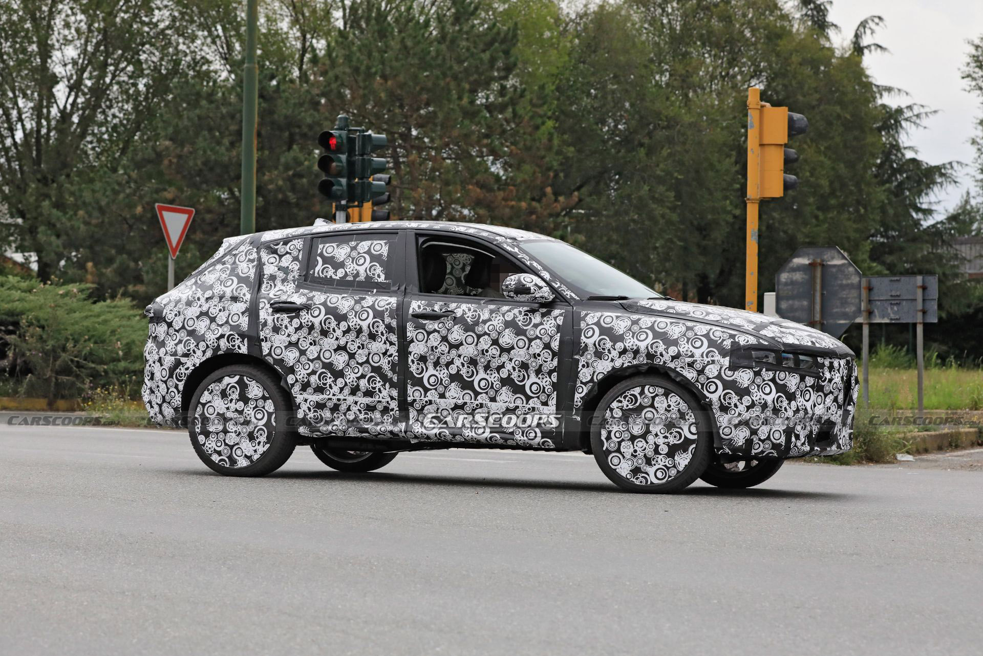 2023 Alfa Romeo Tonale PHEV Spied Showing Production Body And Headlights