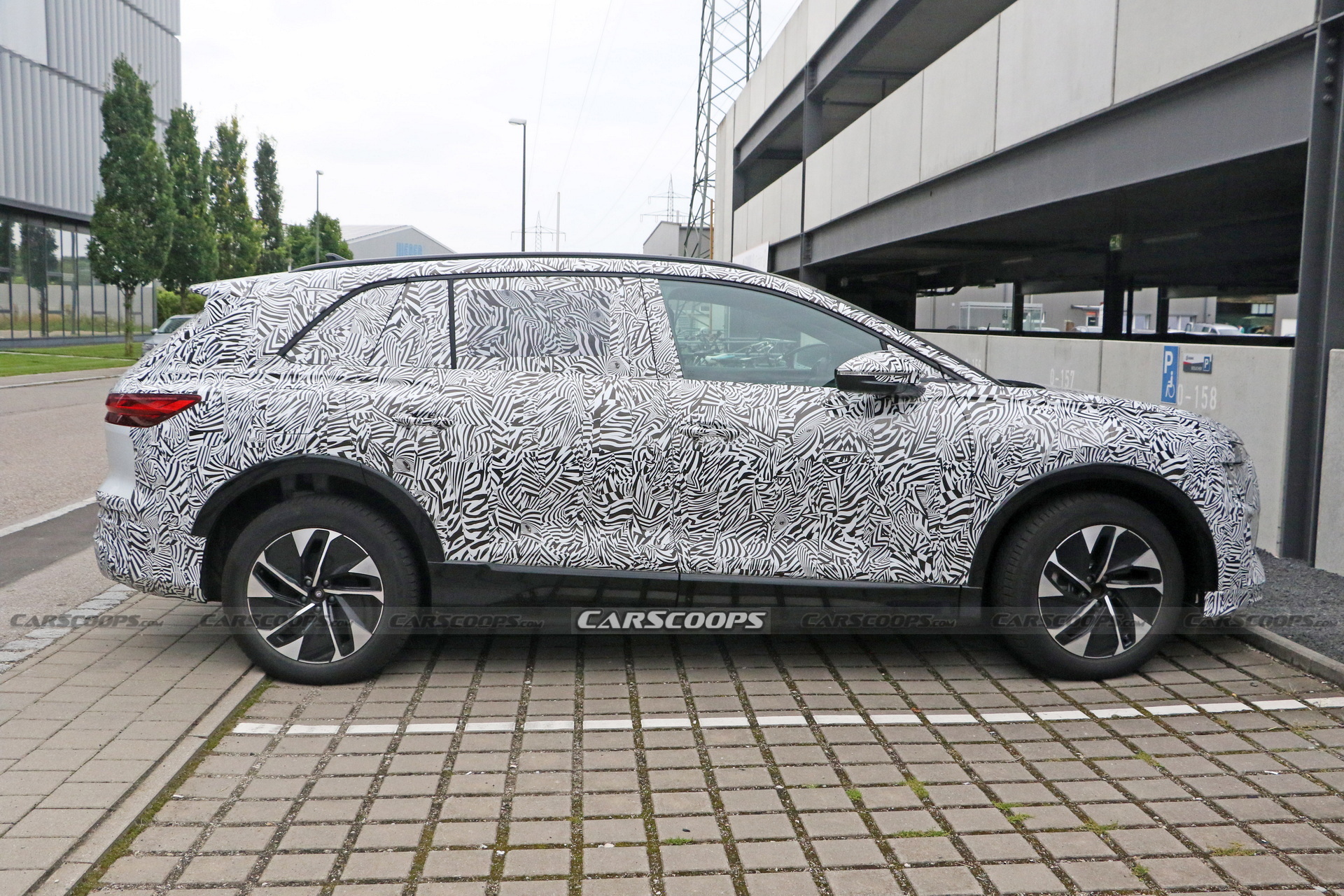 Big Chinese-Market Audi SUV Caught Testing Out VW’s MEB Platform