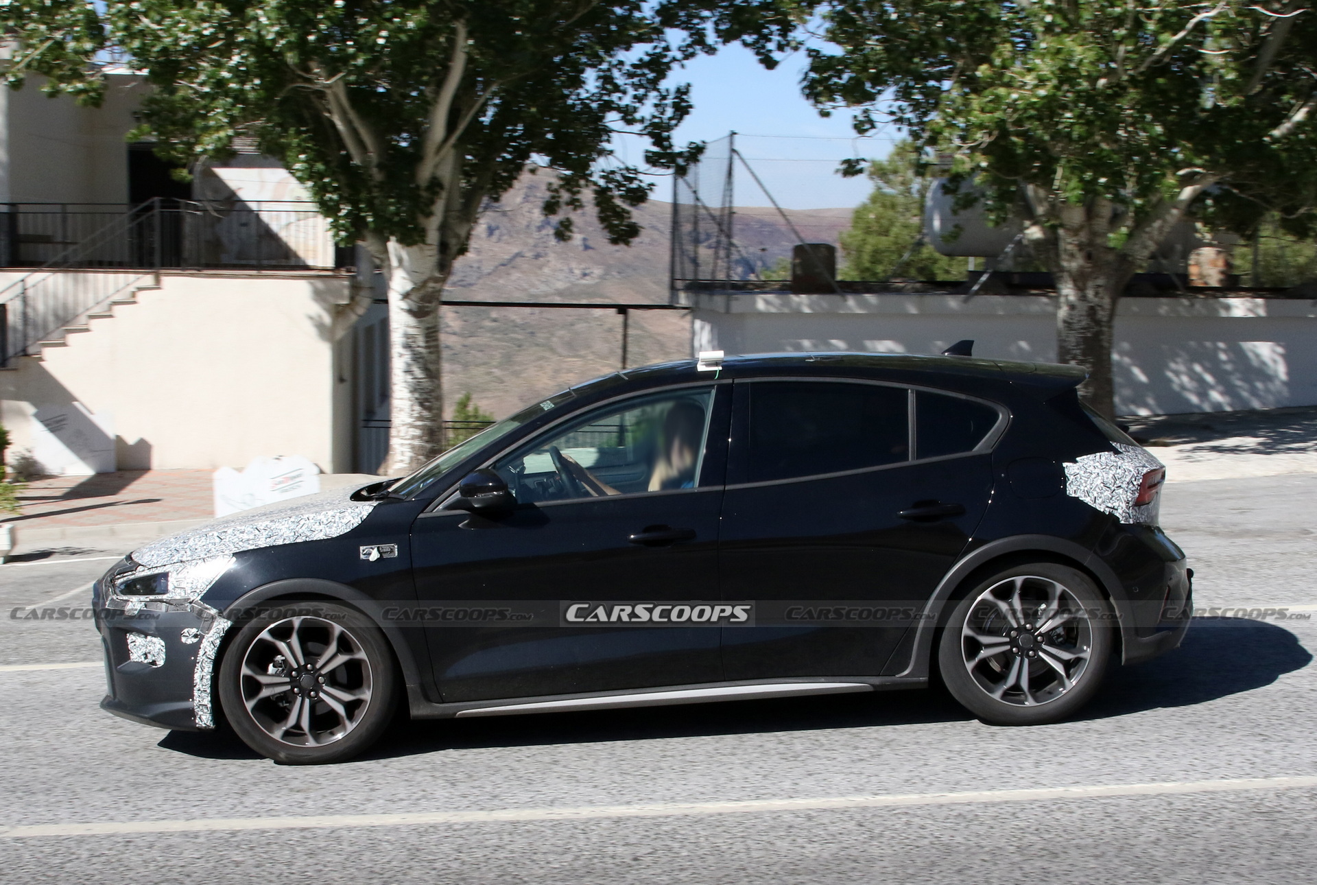 Updated Ford Focus Caught Hot Weather Testing In Europe