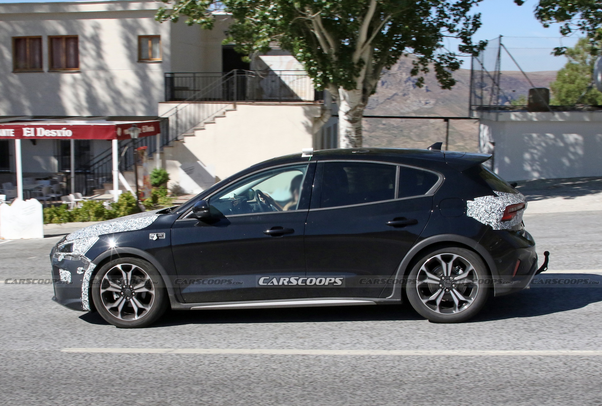 Updated Ford Focus Caught Hot Weather Testing In Europe