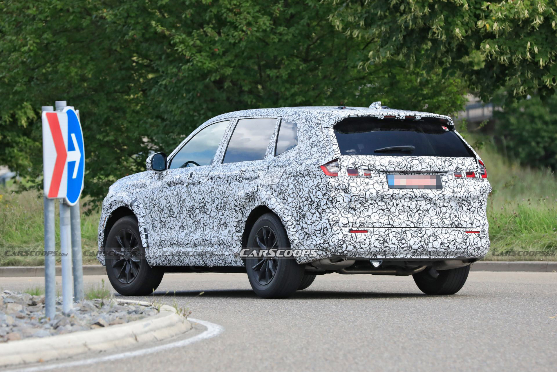2023 Honda CR-V Spied Showing Larger Body With More Mature Styling