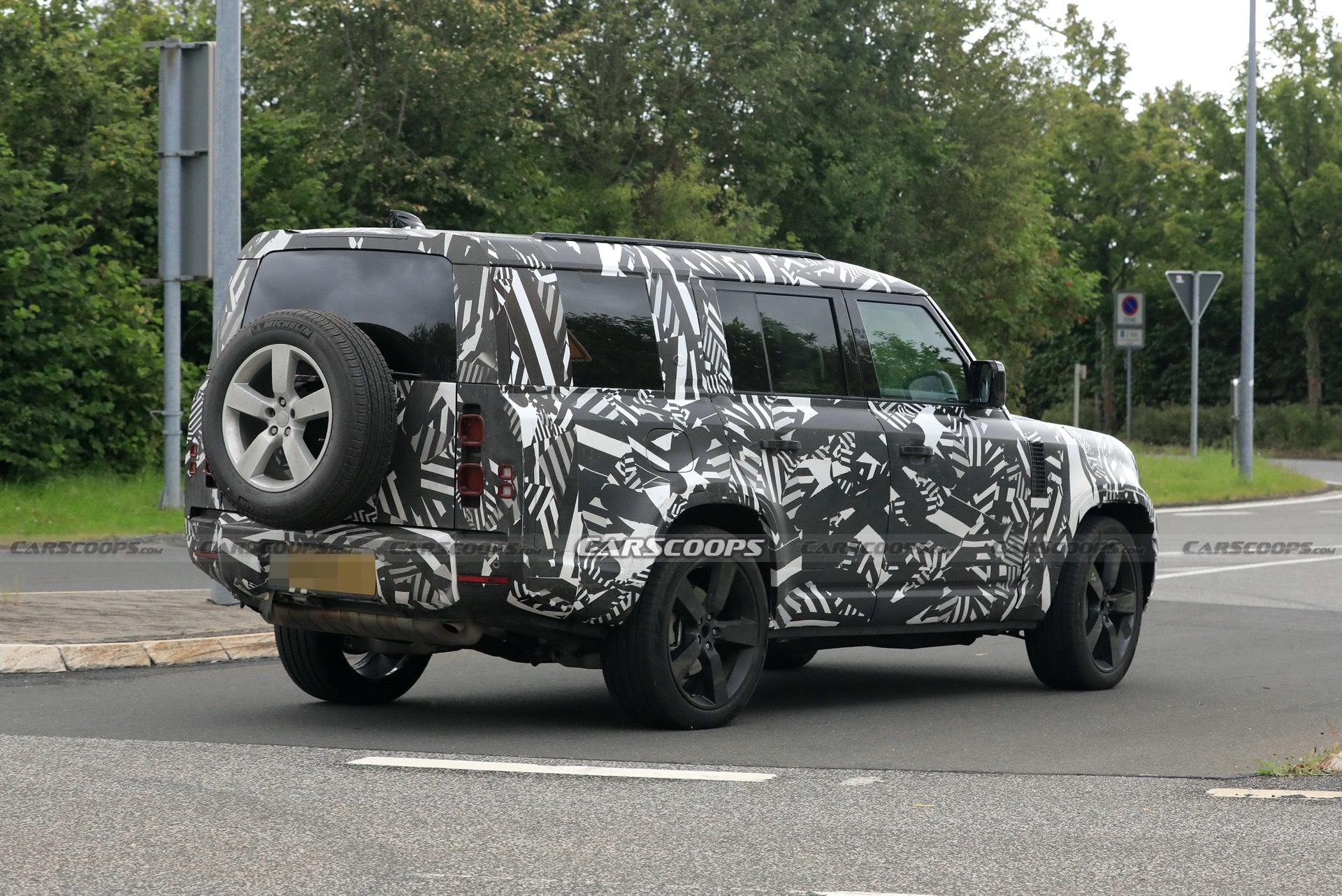 Land Rover’s Longer Defender 130 Spotted On Public Roads