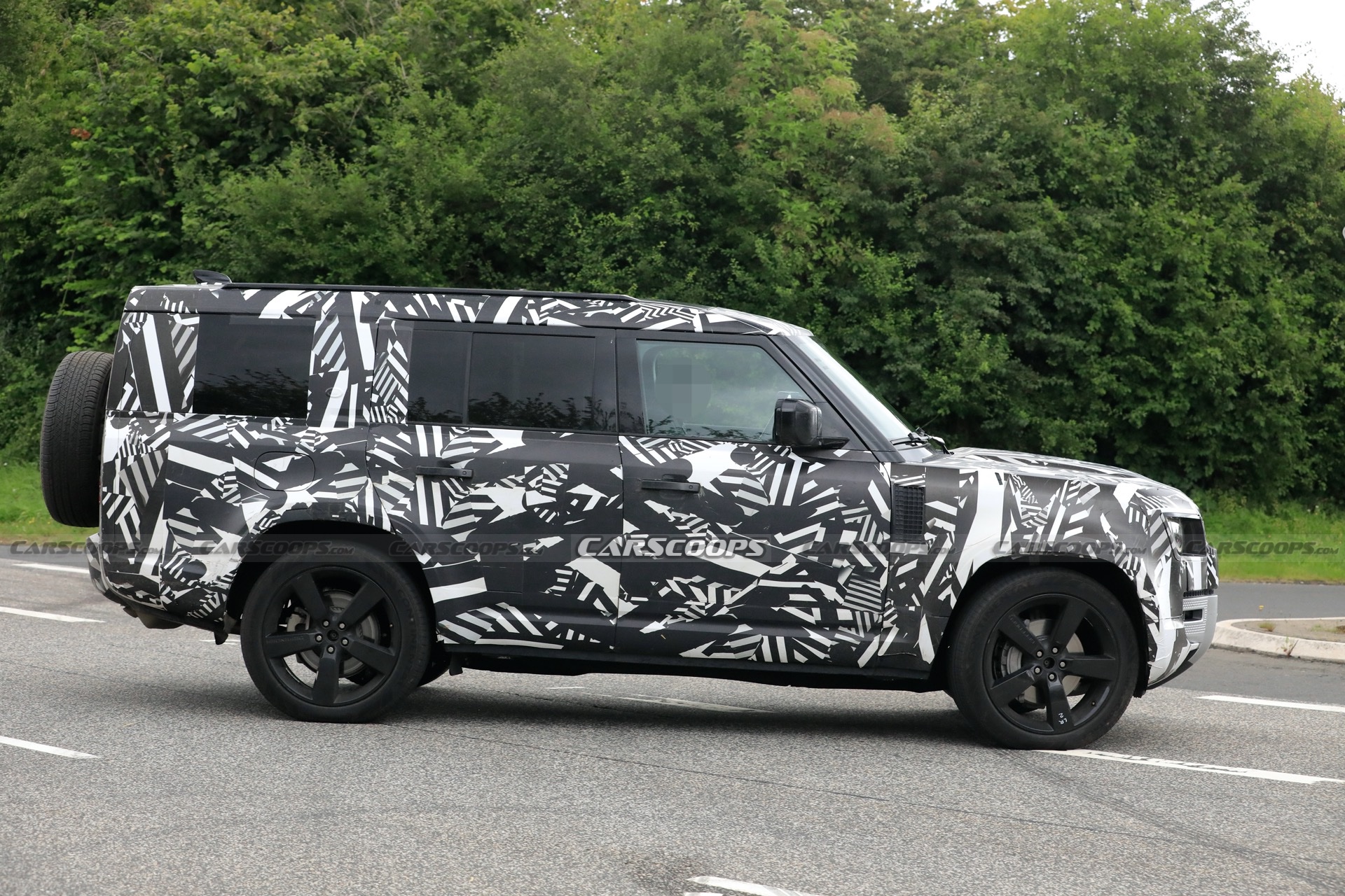 Land Rover’s Longer Defender 130 Spotted On Public Roads