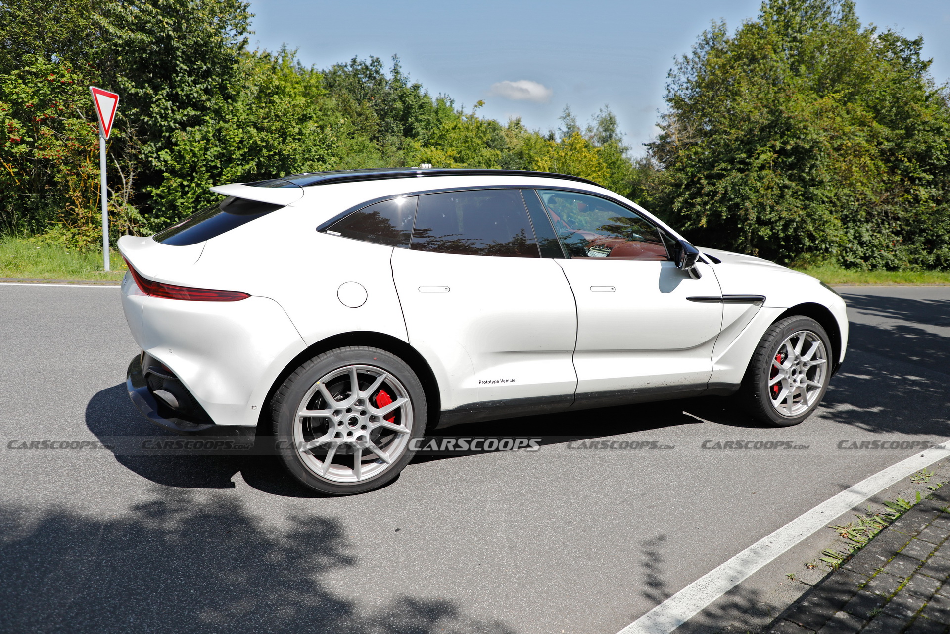 Aston Martin Is Testing Its DBX Hybrid At The ‘Ring