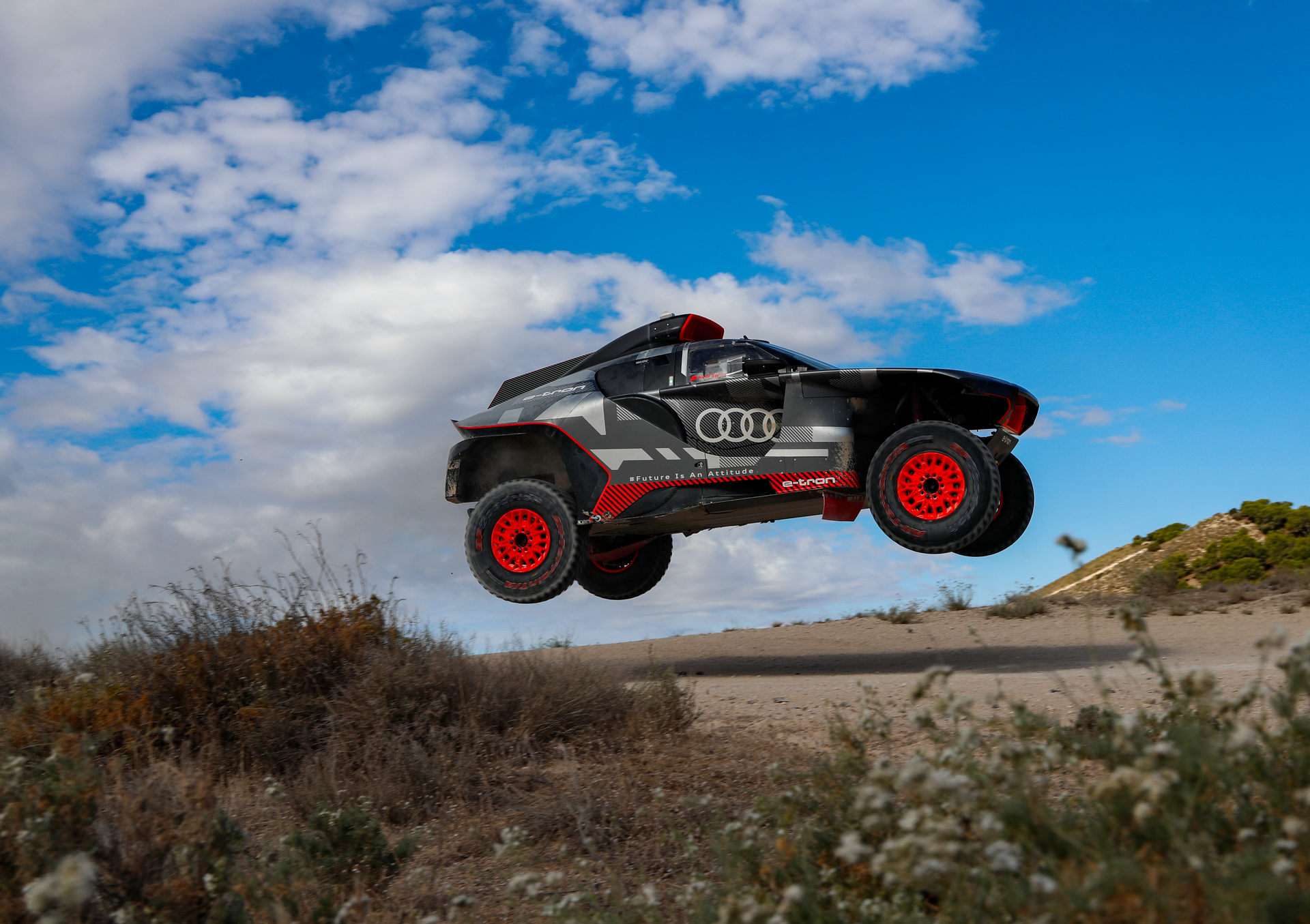 Audi RS Q E-Tron Completes Eight-Day Spanish Test For Dakar Preparations